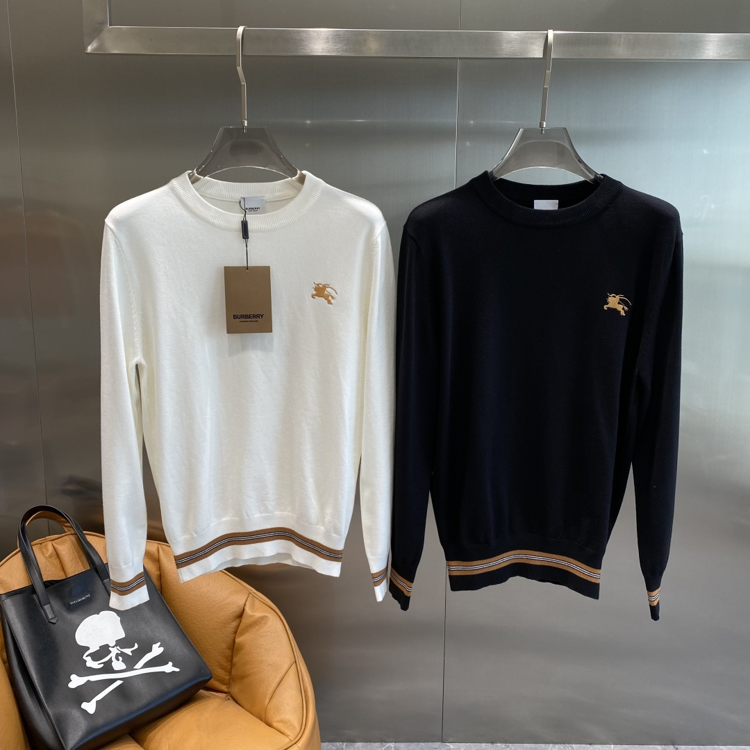 《𝙉𝙚𝙬🤍🖤巴家》2025秋冬新款毛衣 高品质意大利进口面料，高密度针织，时尚百搭毛衣，帅气十足。经典L