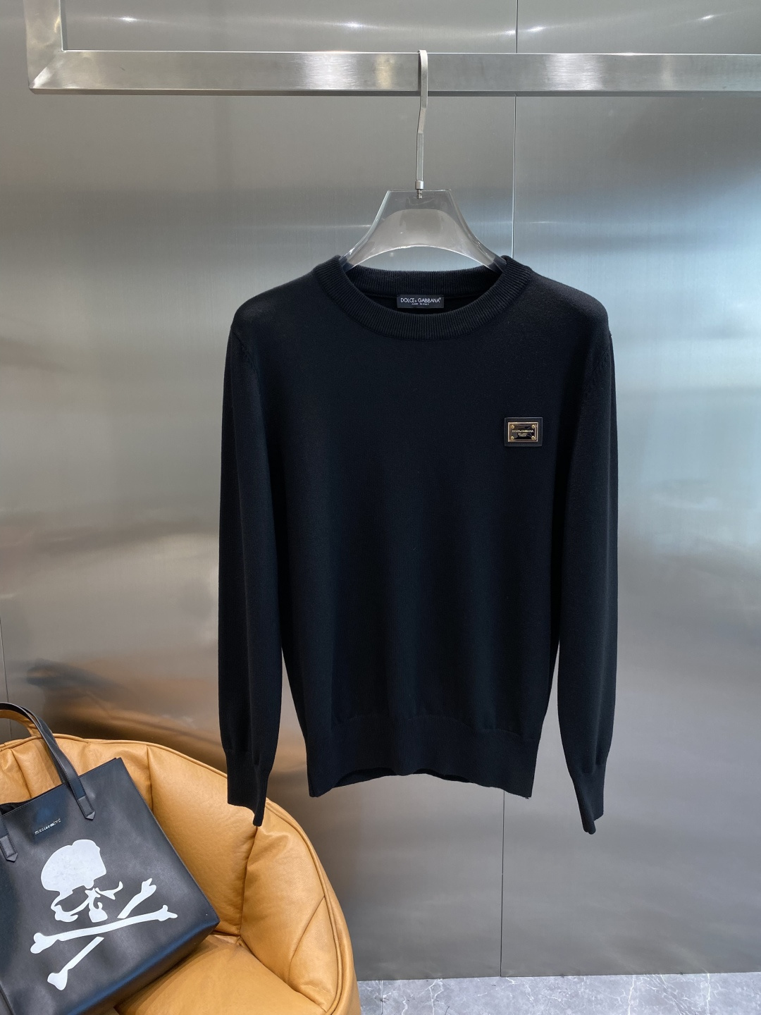 《𝙉𝙚𝙬🤍🖤DG家》2025秋冬新款毛衣 高品质意大利进口面料，高密度针织，时尚百搭毛衣，帅气十足。经典