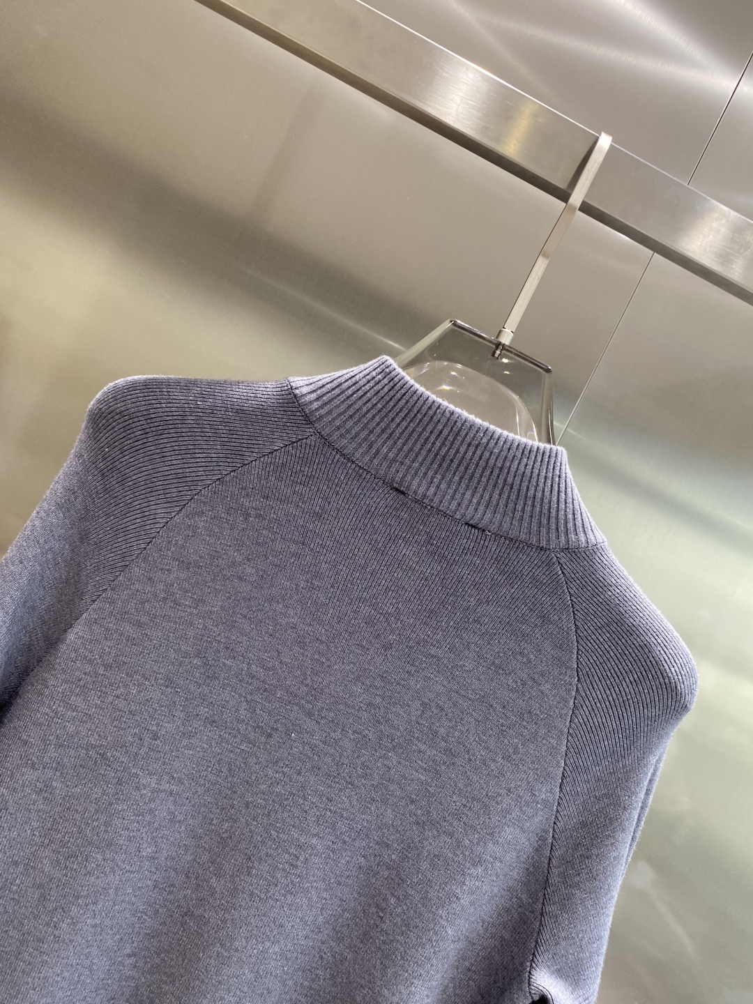 🌾 《𝙉𝙚𝙬🤍🖤古家》25ss秋冬 最新最顶级开衫羊毛针织衫开衫毛衣，精致配色融合新款潮开衫，最顶级的品