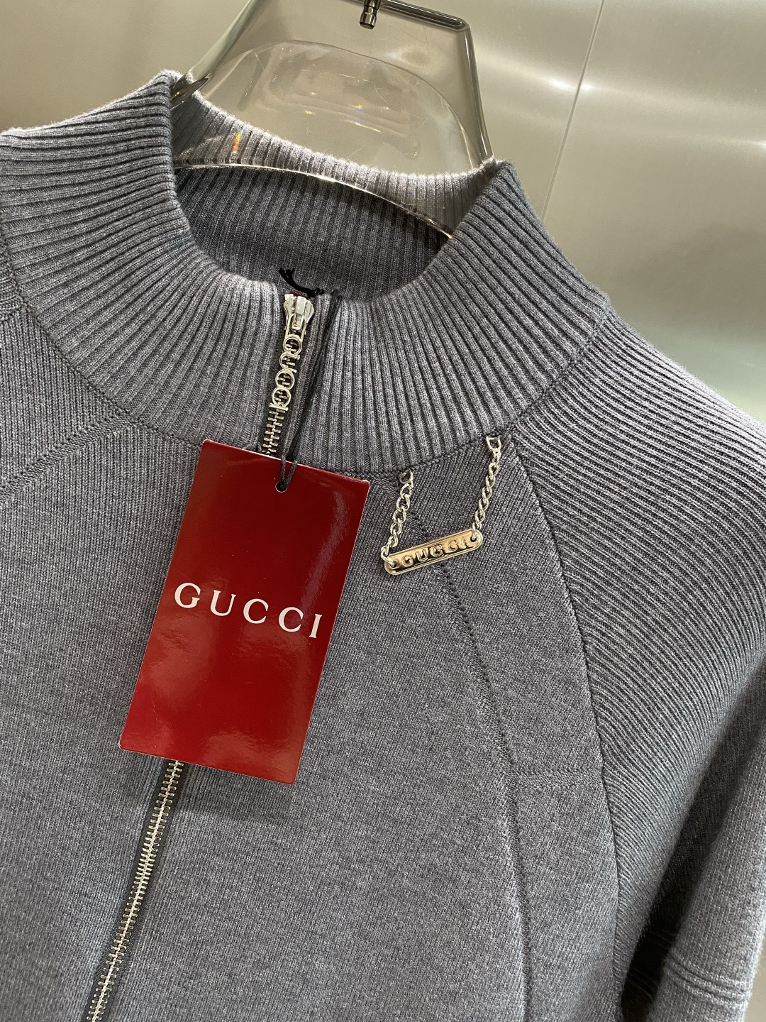 🌾 《𝙉𝙚𝙬🤍🖤古家》25ss秋冬 最新最顶级开衫羊毛针织衫开衫毛衣，精致配色融合新款潮开衫，最顶级的品