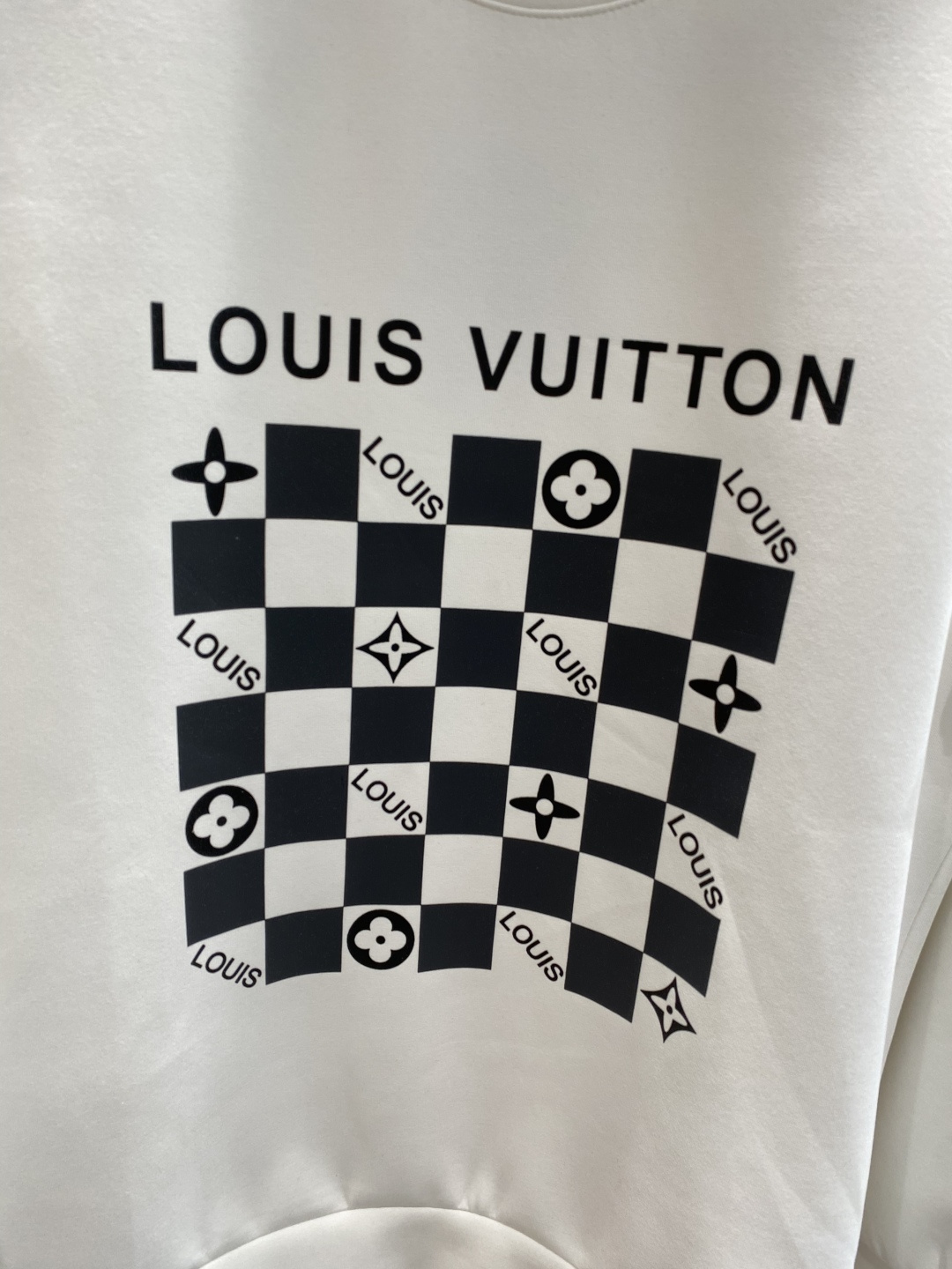 🌾 《𝙉𝙚𝙬🤍🖤驴家》25秋冬新品空气层 圆领卫衣，正面品牌标识设计，创意重释品牌标志性设计，采用400