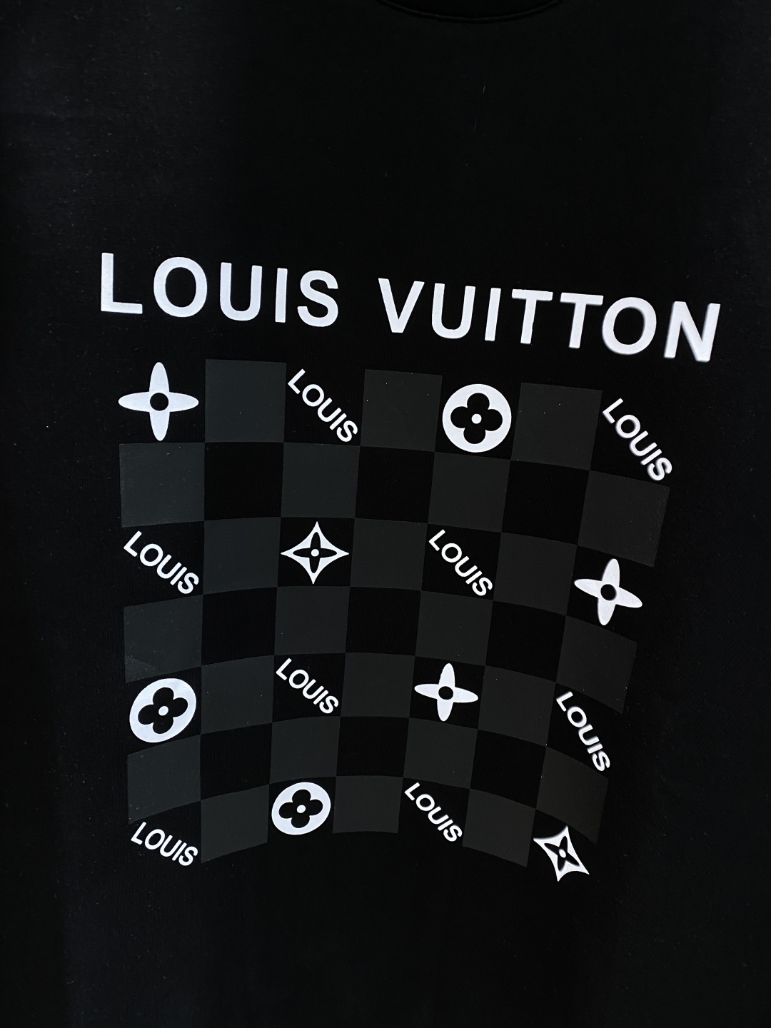 🌾 《𝙉𝙚𝙬🤍🖤驴家》25秋冬新品空气层 圆领卫衣，正面品牌标识设计，创意重释品牌标志性设计，采用400