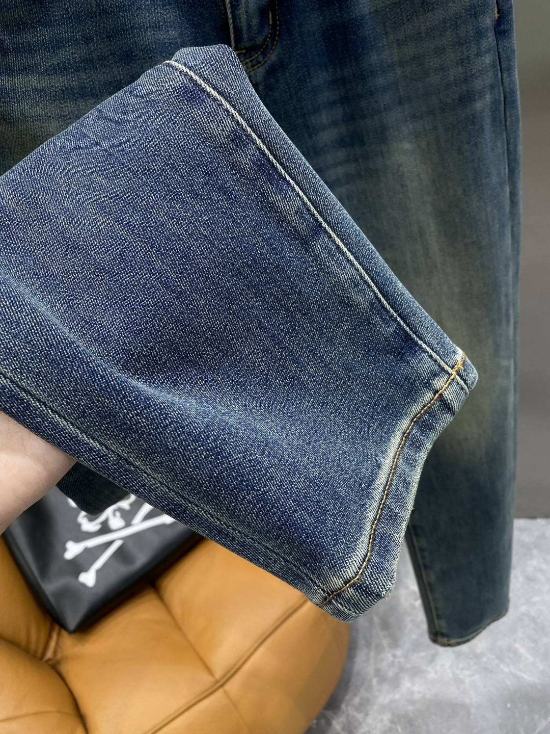 《𝙉𝙚𝙬🤍🖤迪家》25ss秋冬牛仔 超级有范儿的一款牛仔裤，定制原版水洗牛仔面料，独特设计，顶级工艺字母