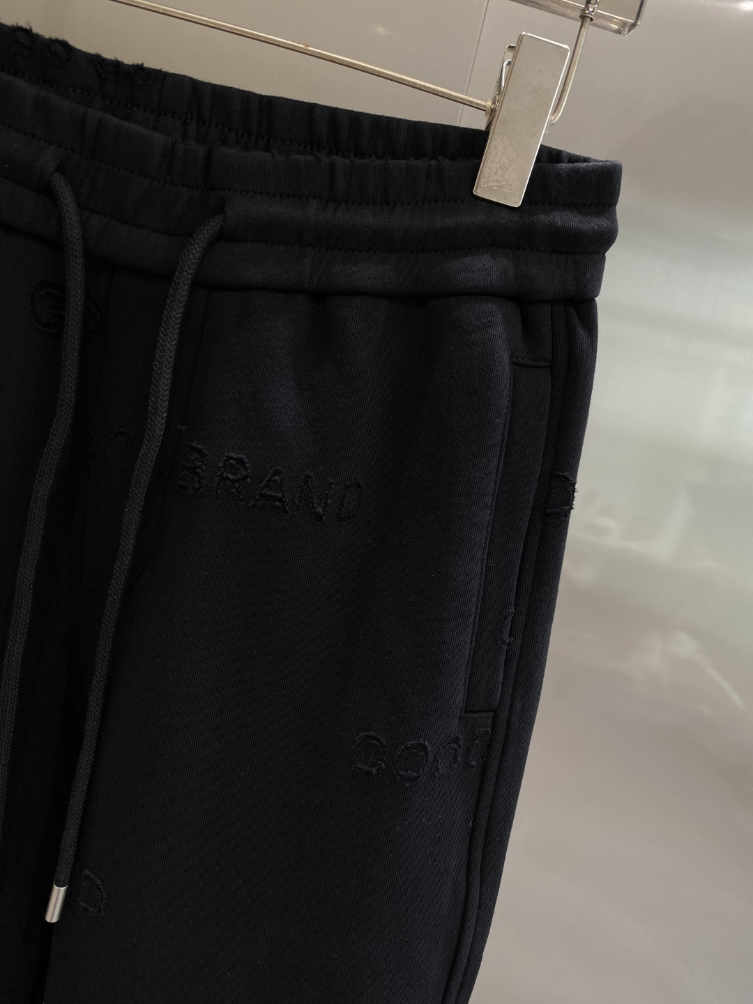 《𝙉𝙚𝙬🖤🤍古家》2025专柜新品大爆款高端休闲裤松紧裤！奢华品牌logo重工艺点缀 随意进出专柜，高端