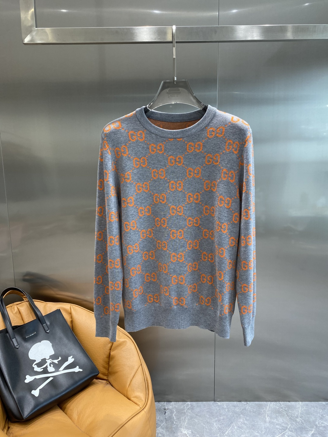 《𝙉𝙚𝙬🤍🖤古家》2025官网秋冬季最新毛衣，专柜同步在售爆款！特供羊毛混纺面料.手感舒适.可直接接触皮