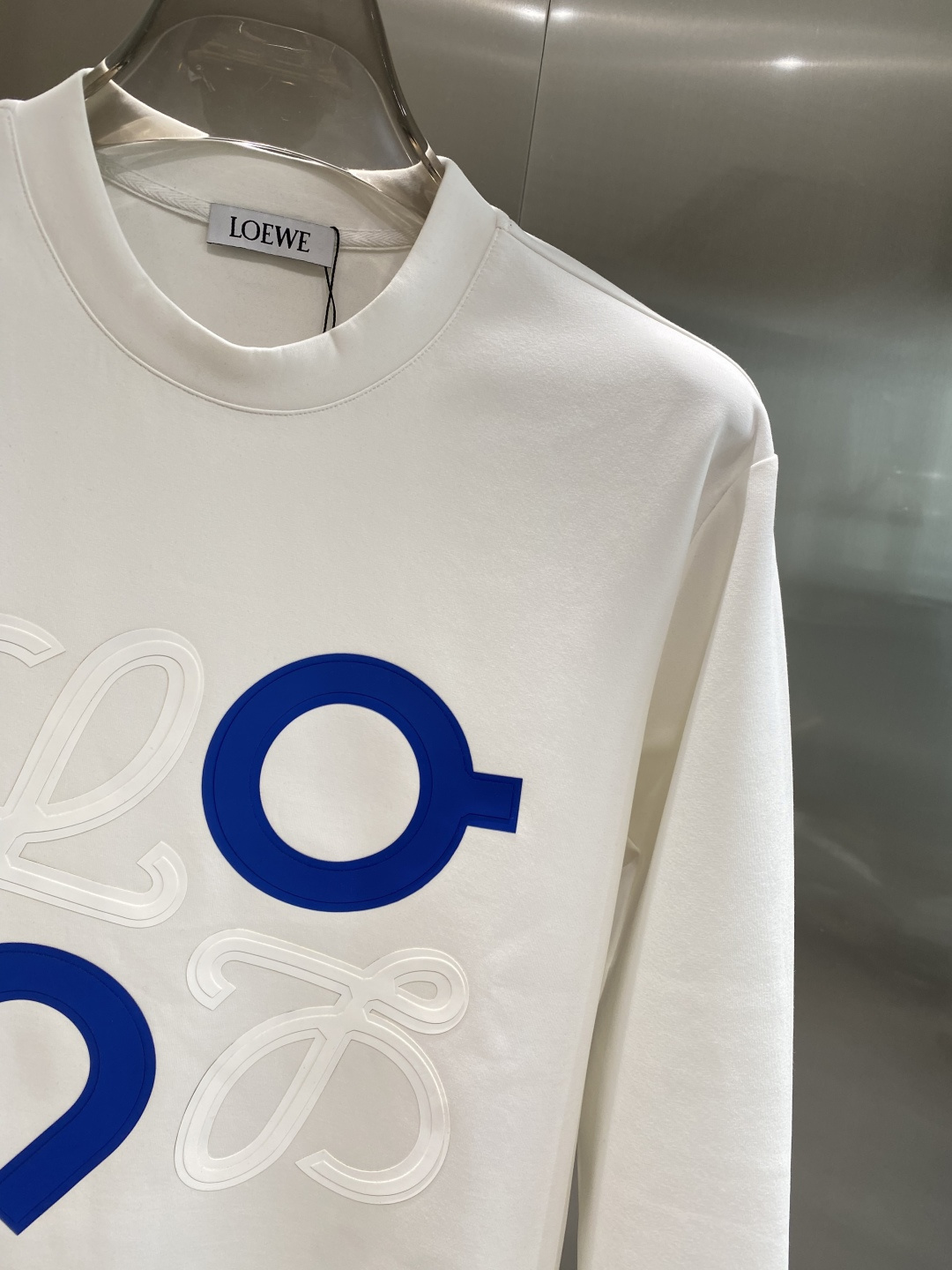 《𝙉𝙚𝙬🤍🖤罗家》25秋冬新品空气层 圆领卫衣，正面品牌标识设计，创意重释品牌标志性设计，采用400克重