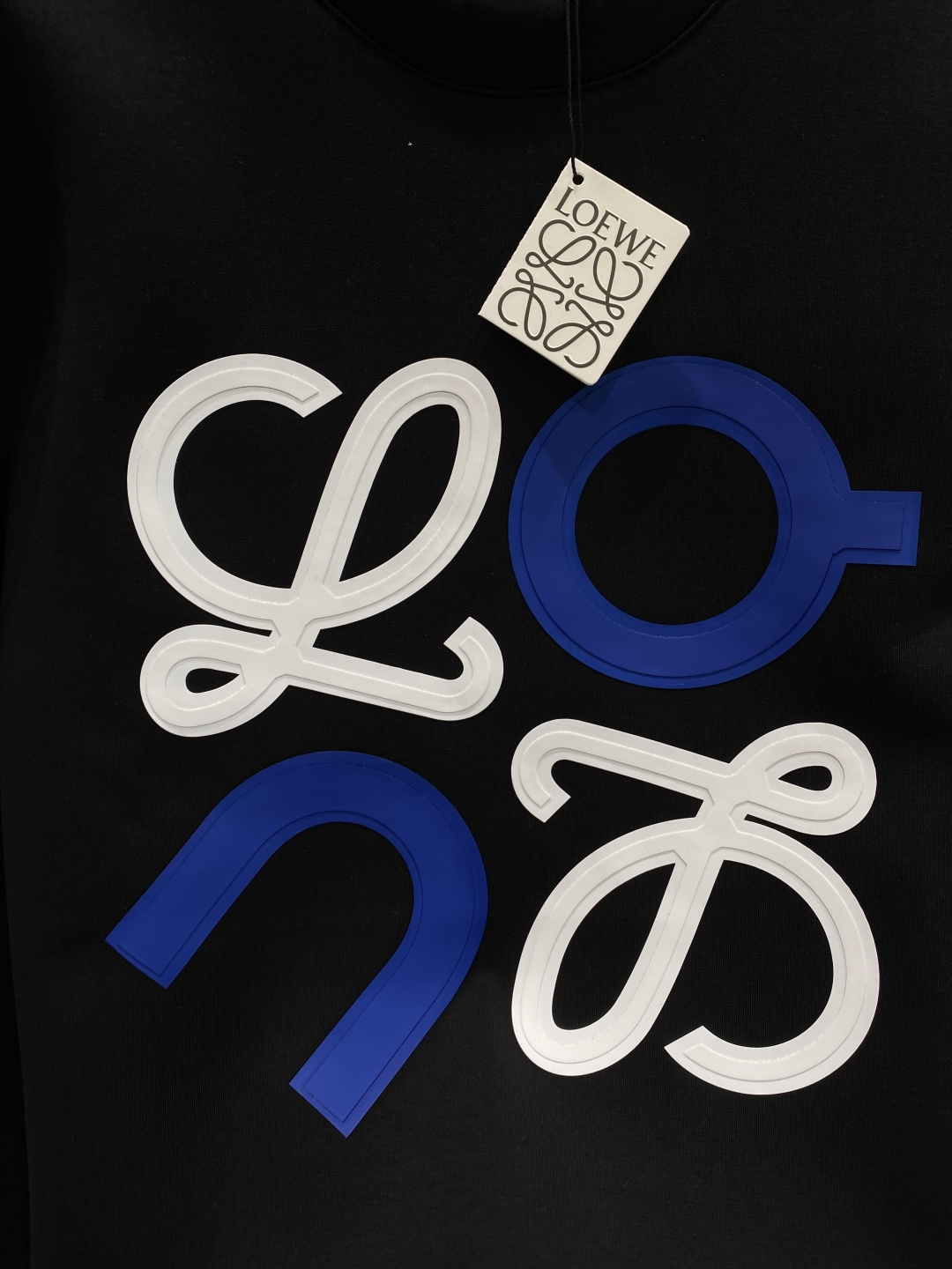 《𝙉𝙚𝙬🤍🖤罗家》25秋冬新品空气层 圆领卫衣，正面品牌标识设计，创意重释品牌标志性设计，采用400克重