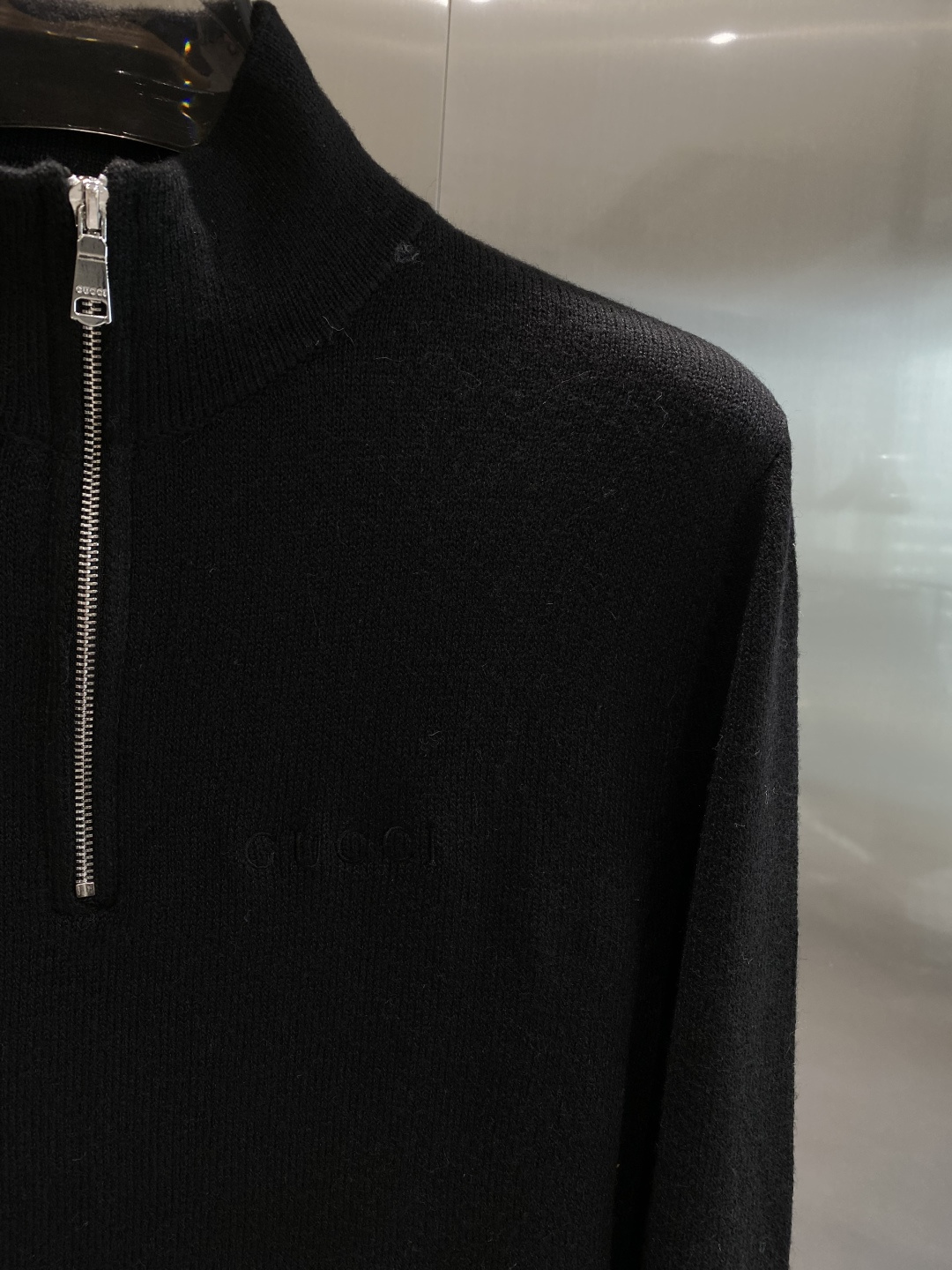 《𝙉𝙚𝙬🤍🖤古家》2025官网秋冬季最新毛衣，专柜同步在售爆款！特供羊毛混纺面料.手感舒适.可直接接触皮