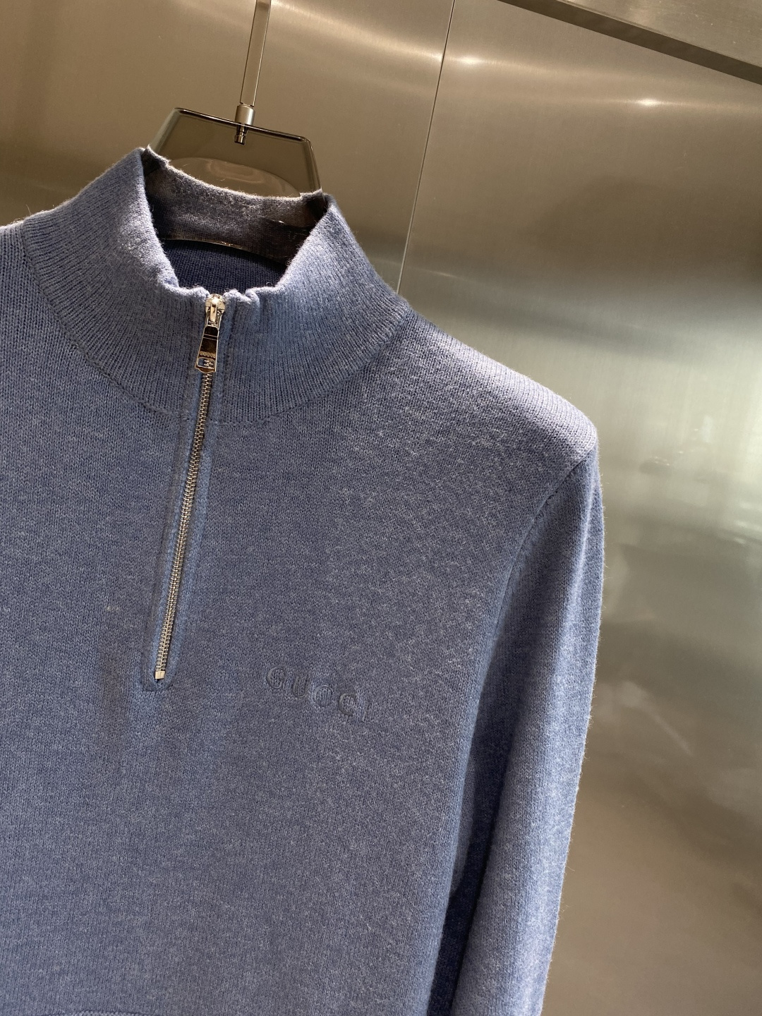 《𝙉𝙚𝙬🤍🖤古家》2025官网秋冬季最新毛衣，专柜同步在售爆款！特供羊毛混纺面料.手感舒适.可直接接触皮