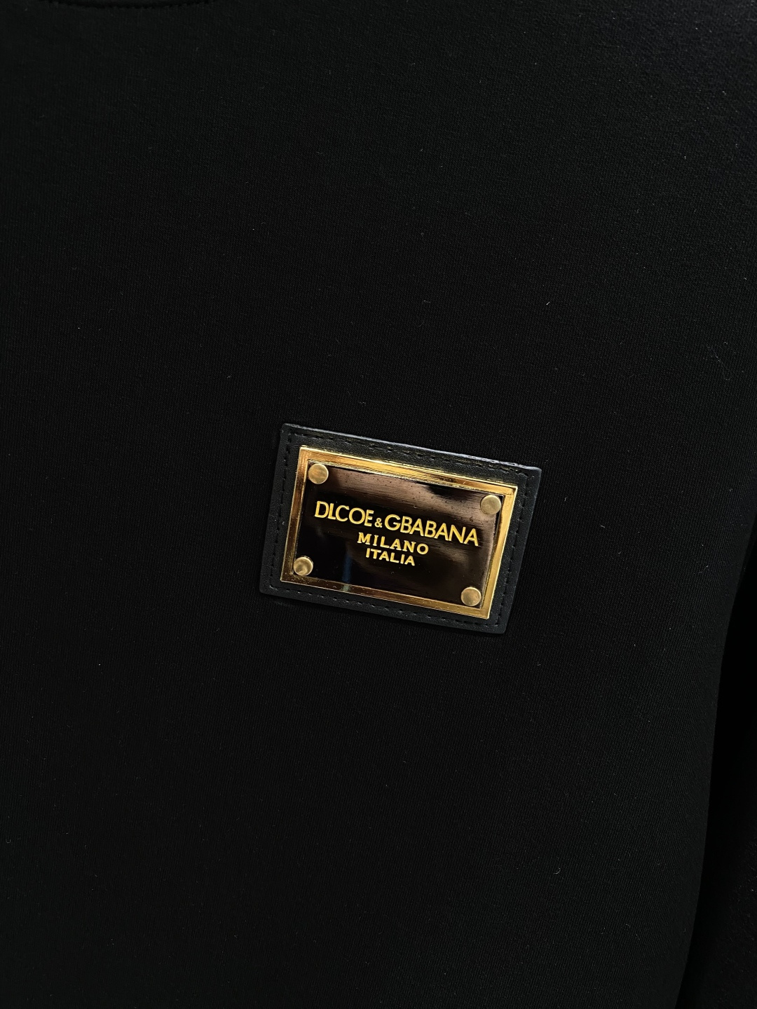 《𝙉𝙚𝙬🤍🖤DG家》25秋冬新品空气层 圆领卫衣，正面品牌标识设计，创意重释品牌标志性设计，采用400克