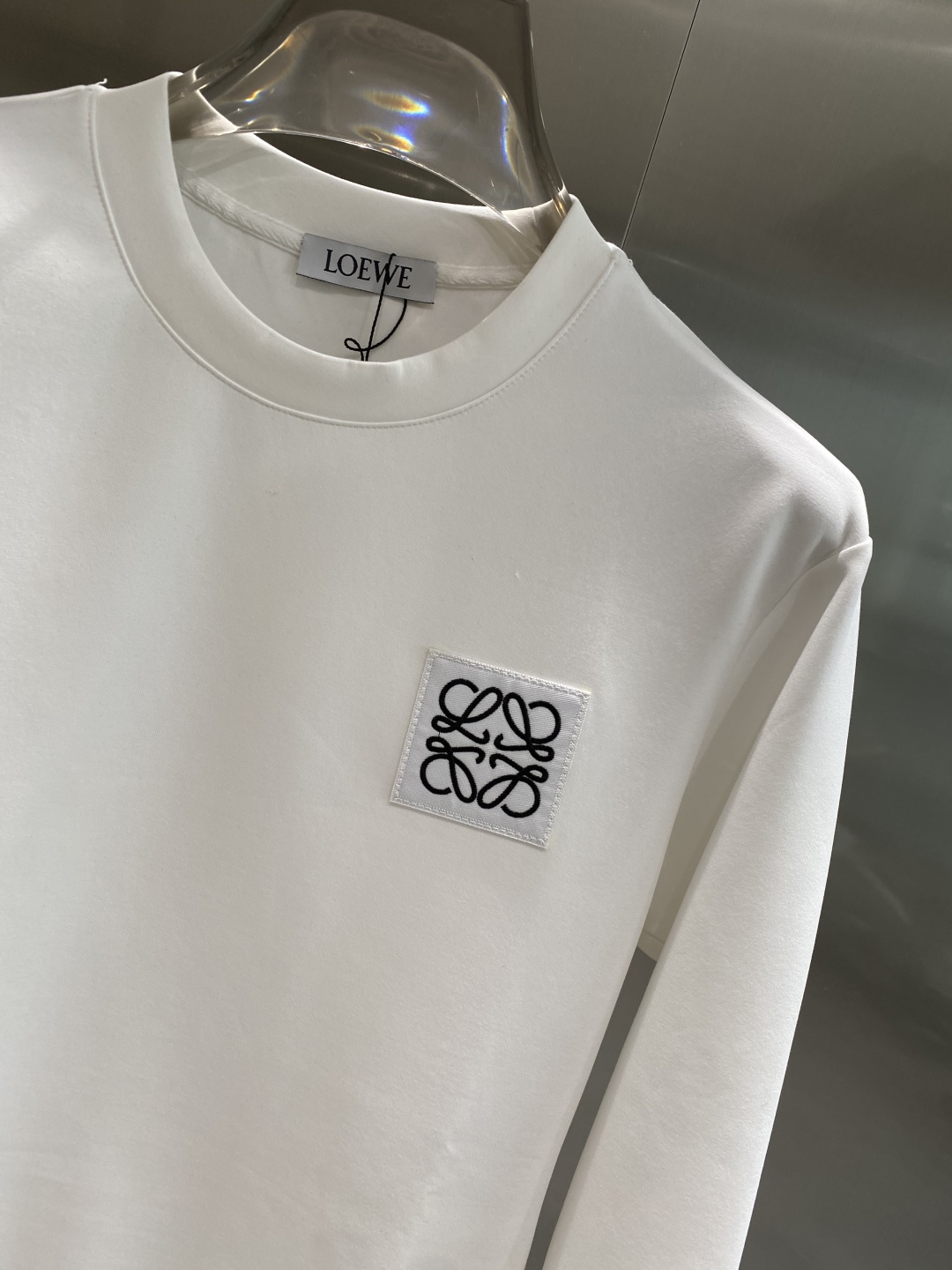 《𝙉𝙚𝙬🤍🖤罗家》25秋冬新品空气层 圆领卫衣，正面品牌标识设计，创意重释品牌标志性设计，采用400克重