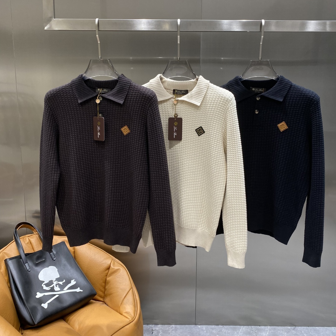 《𝙉𝙚𝙬🤍🖤lP🆕家》秋冬经典男士针织长袖圆领套头毛衣 这款针织衫向经典图案致敬。采用棉质平纹针织面料精