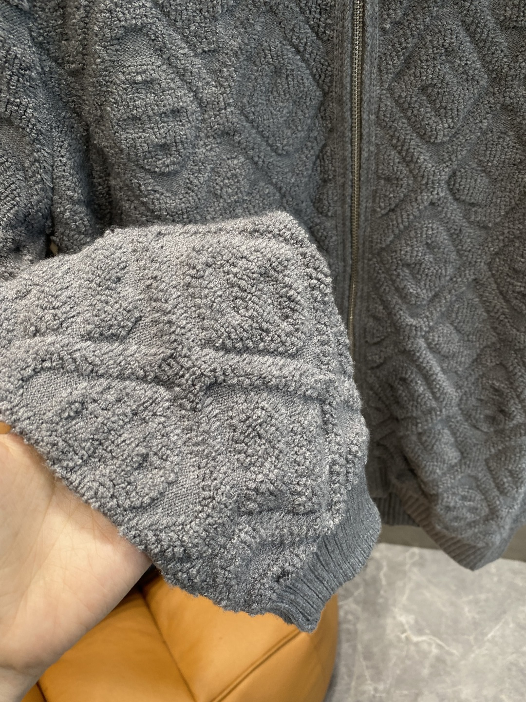 《𝙉𝙚𝙬🤍🖤驴家》25ss秋冬 最新最顶级开衫羊毛针织衫开衫毛衣，精致配色融合新款潮开衫，最顶级的品质专