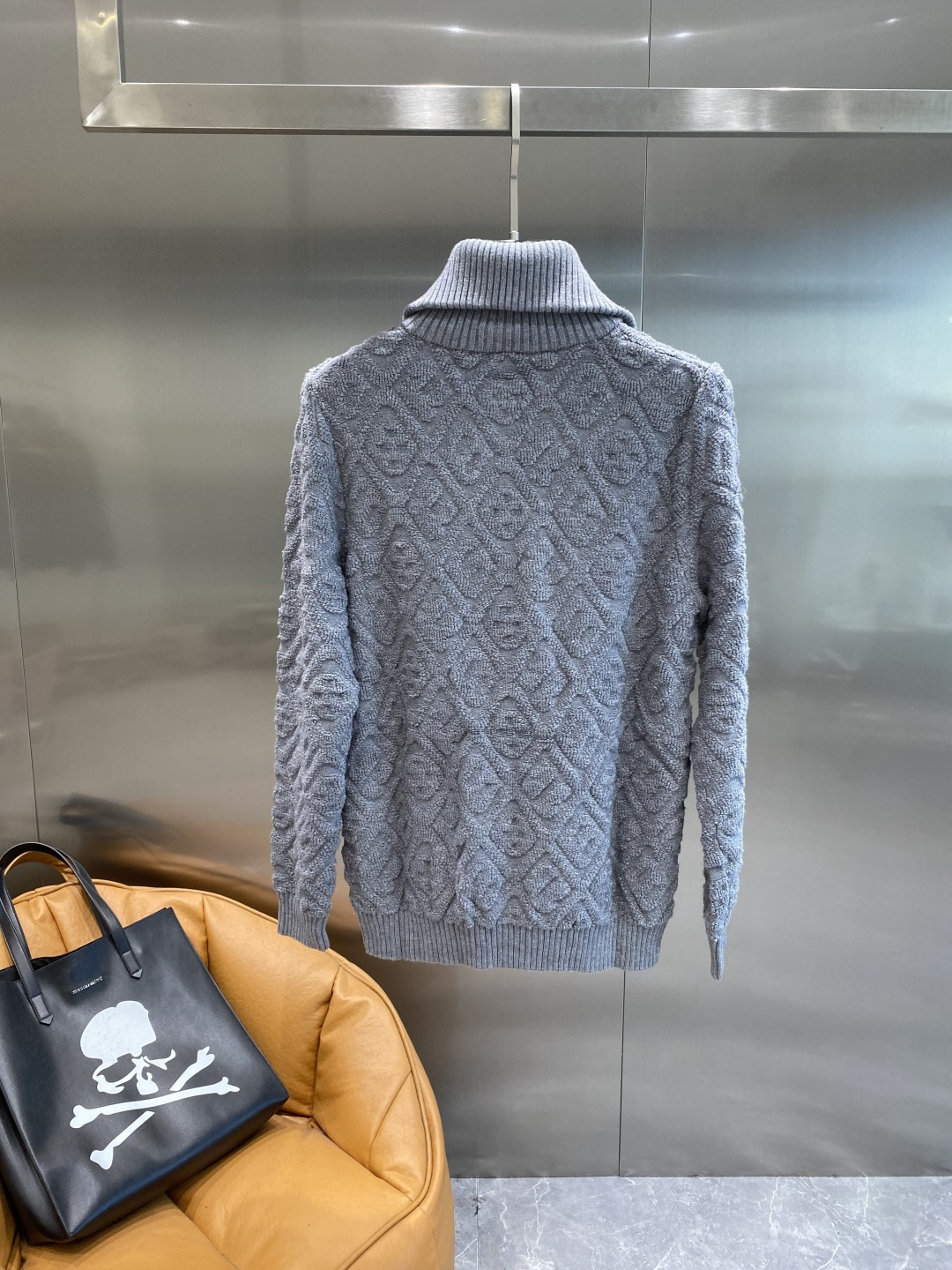 《𝙉𝙚𝙬🤍🖤驴家》25ss秋冬 最新最顶级开衫羊毛针织衫开衫毛衣，精致配色融合新款潮开衫，最顶级的品质专