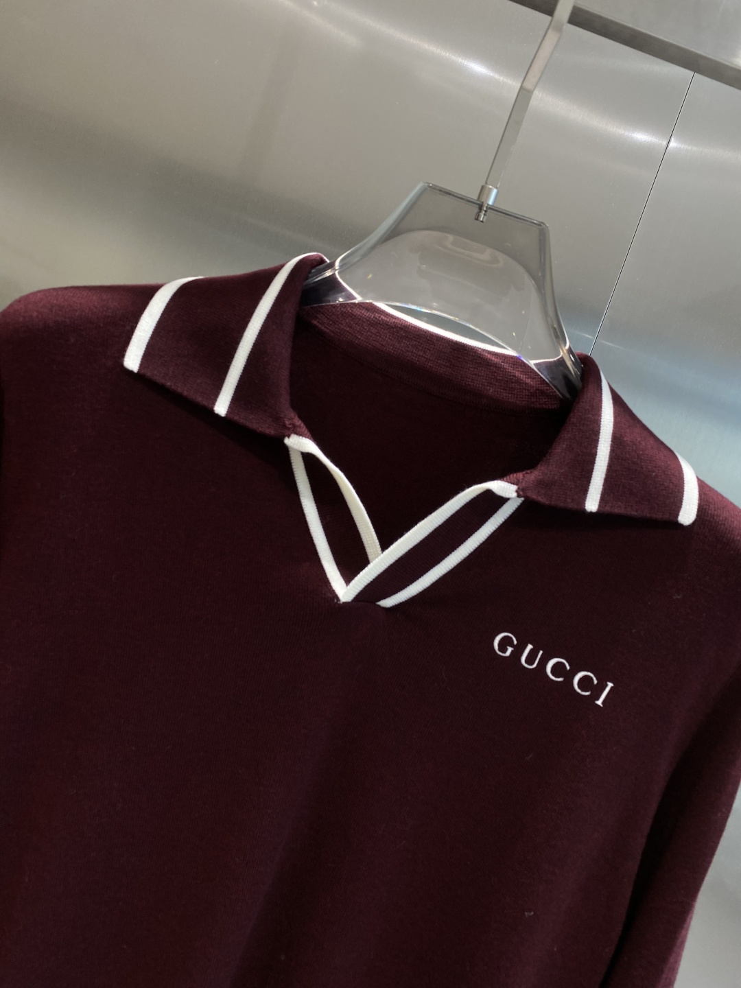 《𝙉𝙚𝙬🤍🖤古家》2025官网秋冬季最新毛衣，专柜同步在售爆款！特供羊毛混纺面料.手感舒适.可直接接触皮