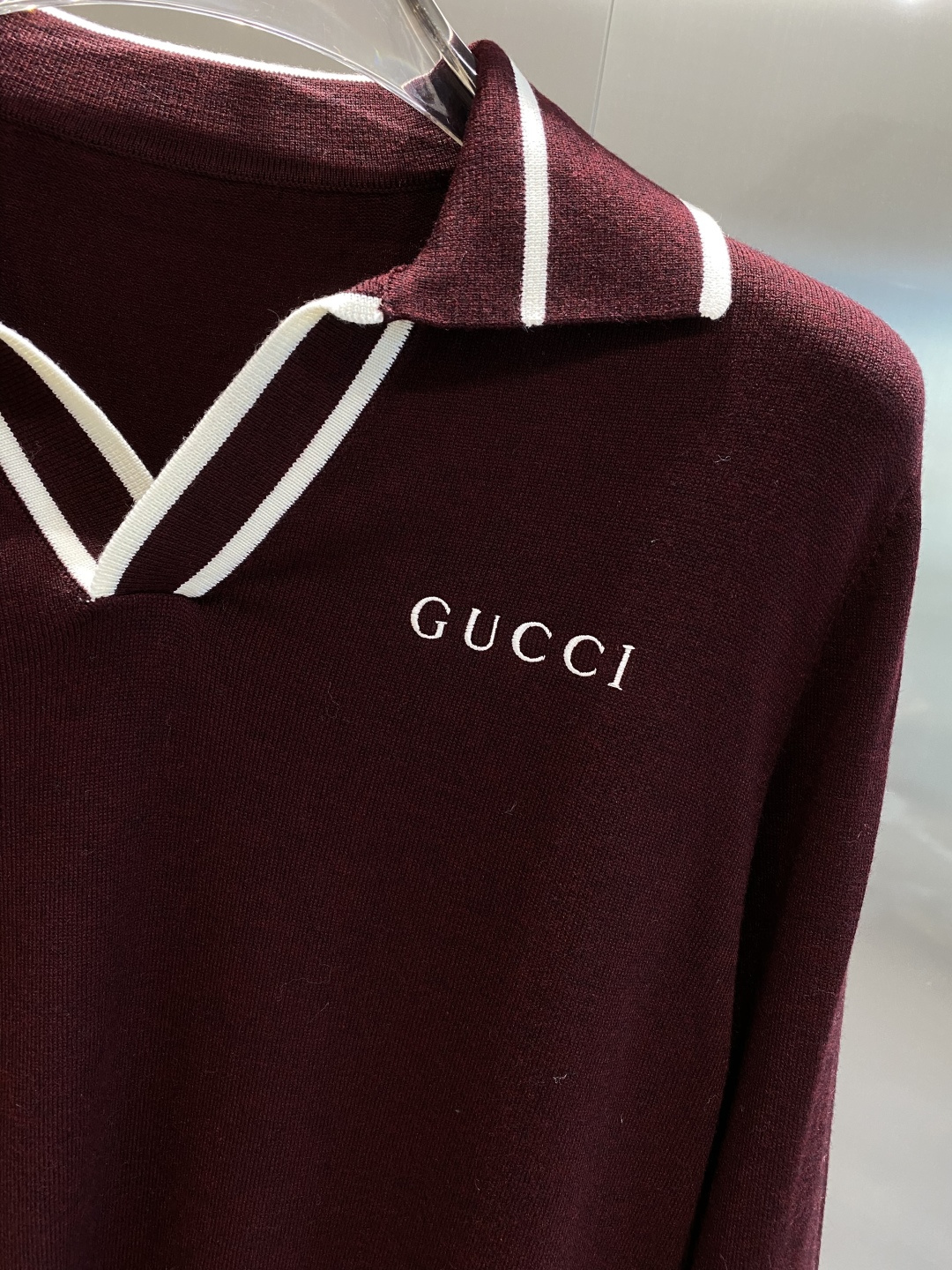 《𝙉𝙚𝙬🤍🖤古家》2025官网秋冬季最新毛衣，专柜同步在售爆款！特供羊毛混纺面料.手感舒适.可直接接触皮