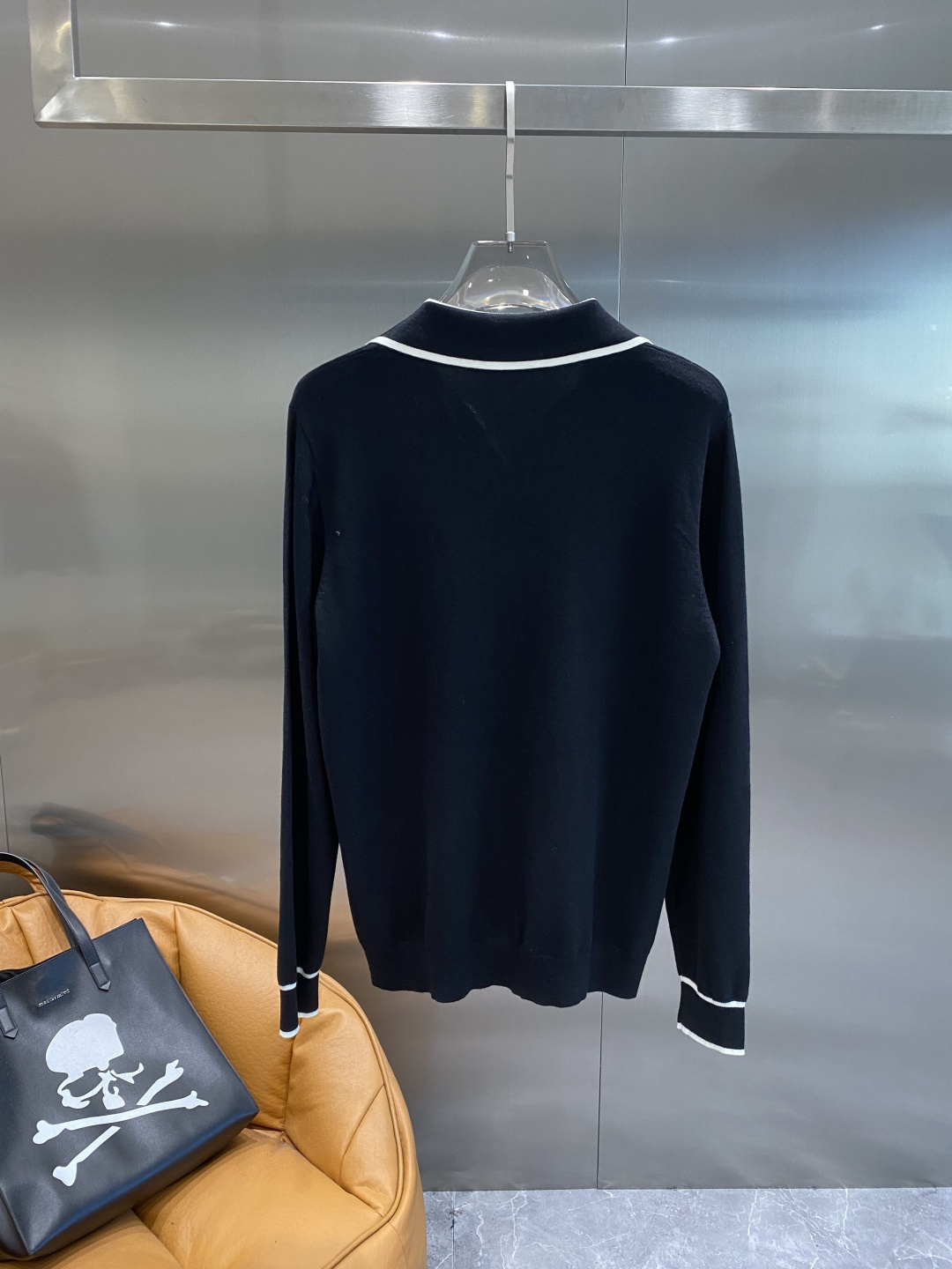 《𝙉𝙚𝙬🤍🖤古家》2025官网秋冬季最新毛衣，专柜同步在售爆款！特供羊毛混纺面料.手感舒适.可直接接触皮