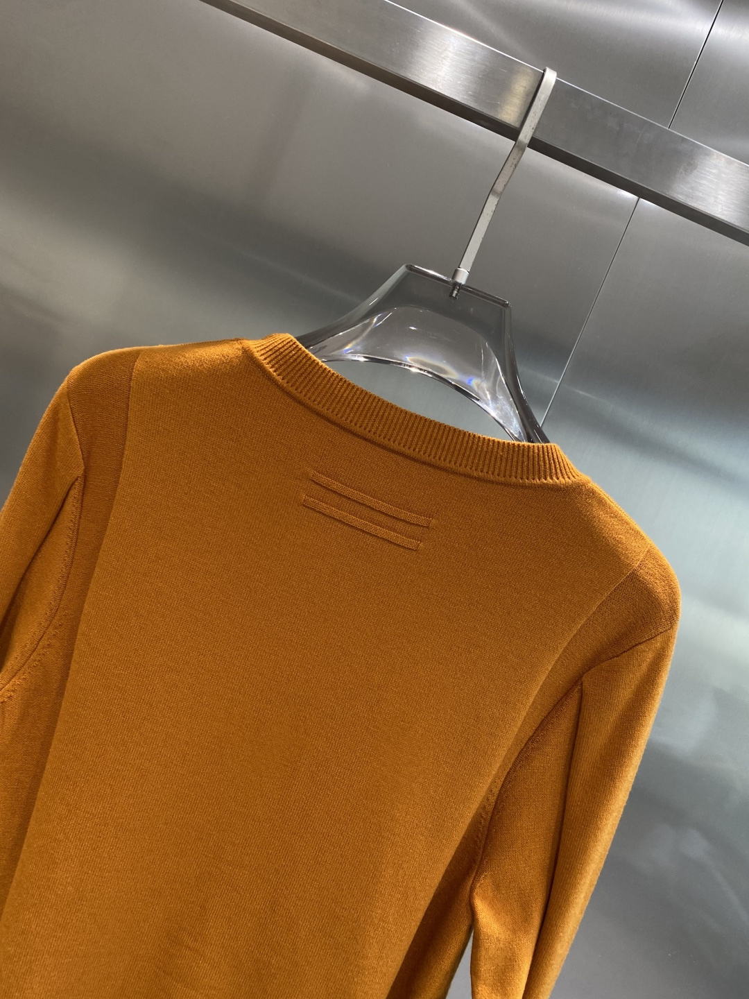 《𝙉𝙚𝙬🤍🖤杰尼家》2025官网秋冬季最新毛衣，专柜同步在售爆款！特供羊毛混纺面料.手感舒适.可直接接触