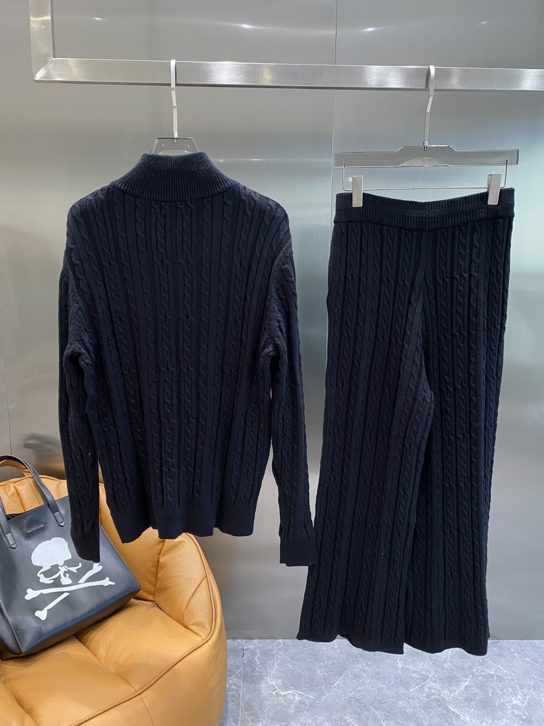 《𝙉𝙚𝙬🤍🖤杰尼家》2025官网秋冬季最新毛衣，专柜同步在售爆款！特供羊毛混纺面料.手感舒适.可直接接触