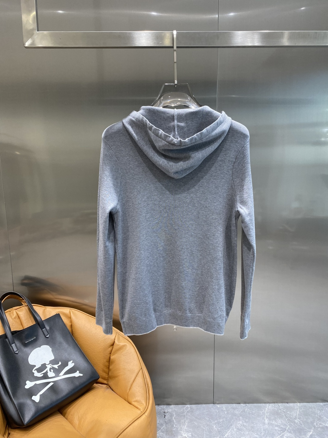 《𝙉𝙚𝙬🤍🖤lP🆕家》2025官网秋冬季最新毛衣，专柜同步在售爆款！特供羊毛混纺面料.手感舒适.可直接接