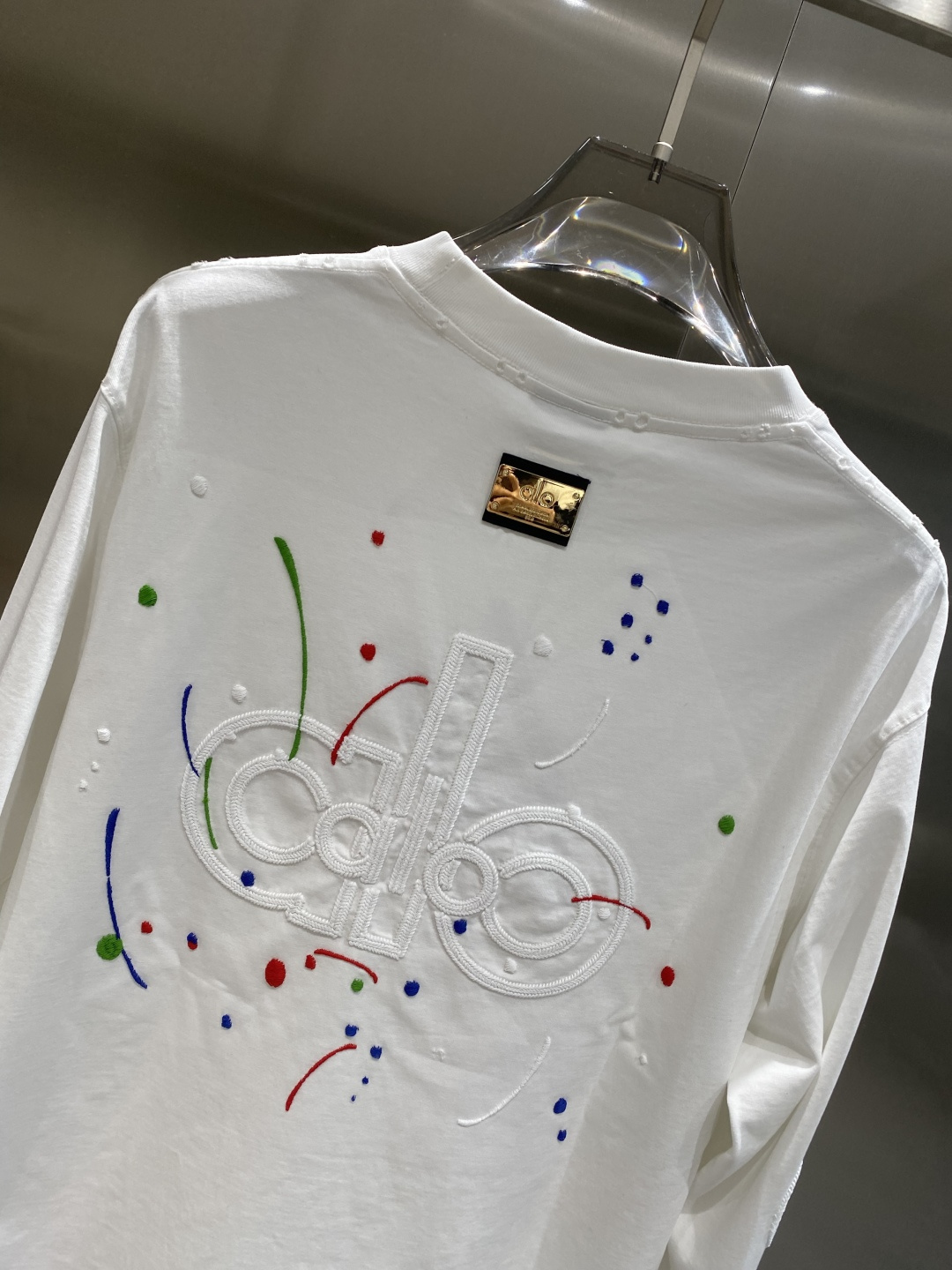 《𝙉𝙚𝙬🤍🖤alo 家》2025秋冬专柜新款 时尚休闲打底衫长袖T恤，精选进口高密度双面拉架棉面料，精致