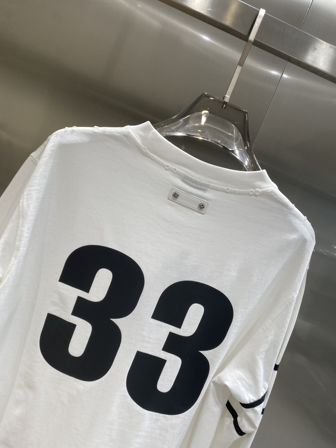 《𝙉𝙚𝙬🤍🖤克家》2025秋冬专柜新款 时尚休闲打底衫长袖T恤，精选进口高密度双面拉架棉面料，精致原版l