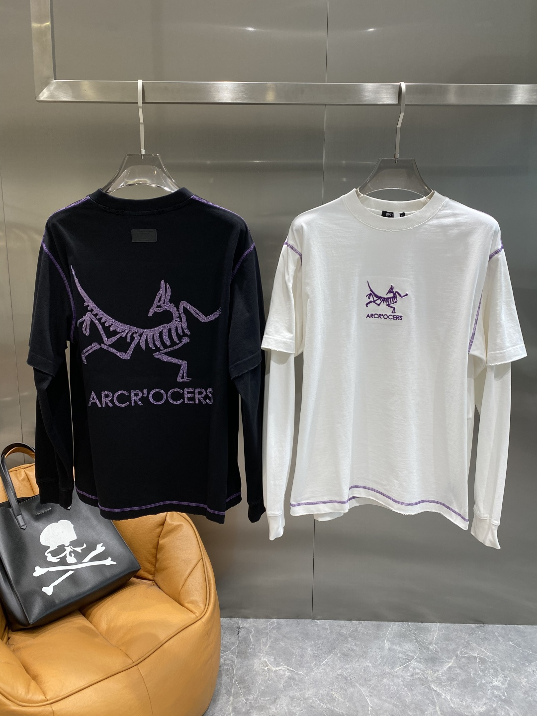 《𝙉𝙚𝙬🤍🖤鸟家》2025秋冬专柜新款 时尚休闲打底衫长袖T恤，精选进口高密度双面拉架棉面料，精致原版l