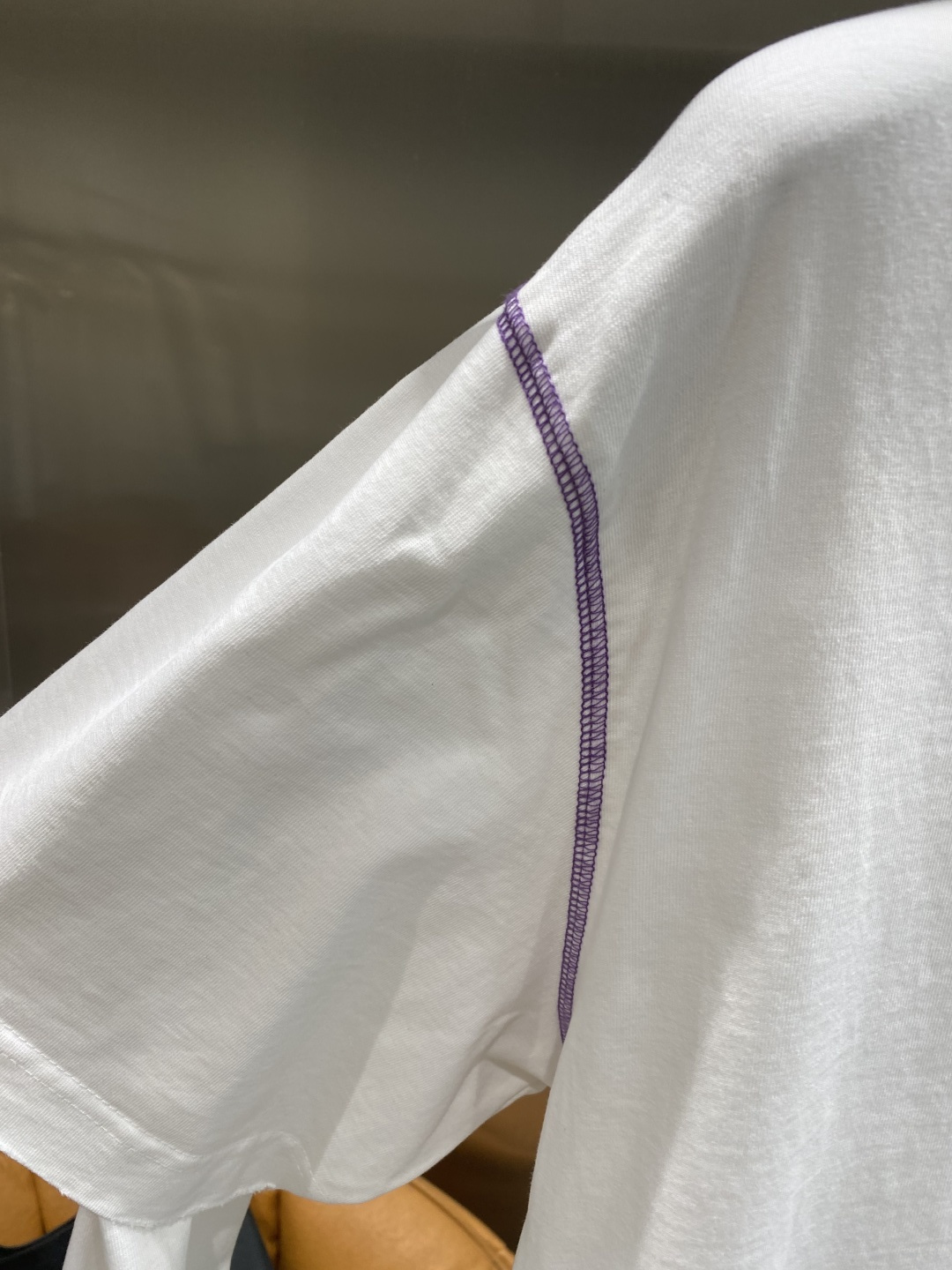 《𝙉𝙚𝙬🤍🖤鸟家》2025秋冬专柜新款 时尚休闲打底衫长袖T恤，精选进口高密度双面拉架棉面料，精致原版l