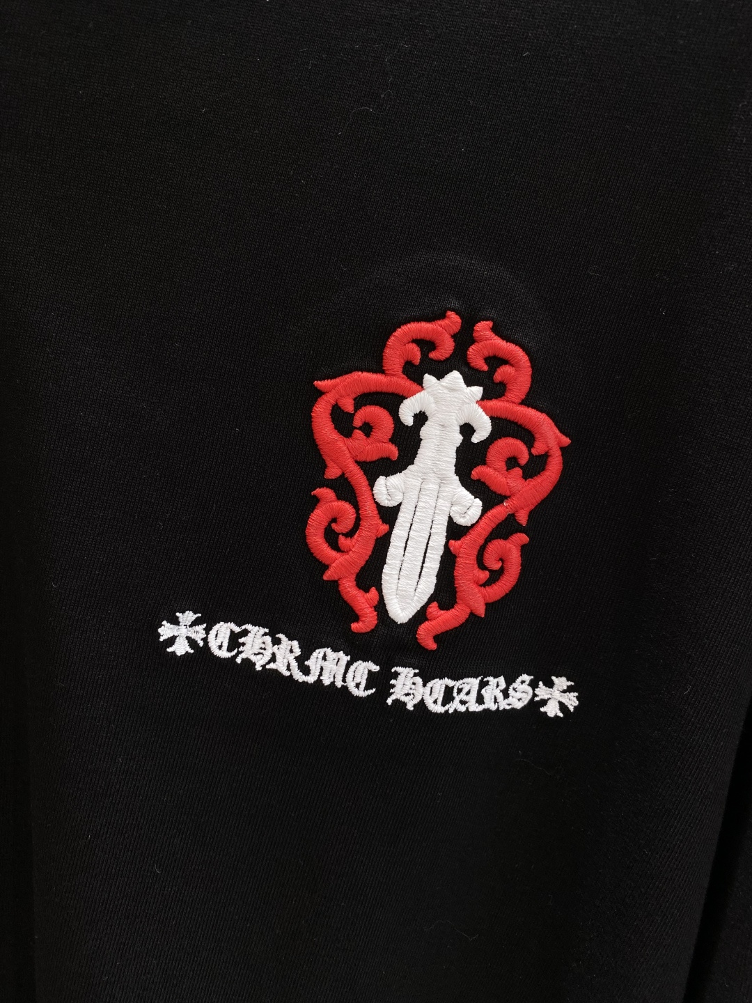 《𝙉𝙚𝙬🤍🖤克家》2025秋冬专柜新款 时尚休闲打底衫长袖T恤，精选进口高密度双面拉架棉面料，精致原版l