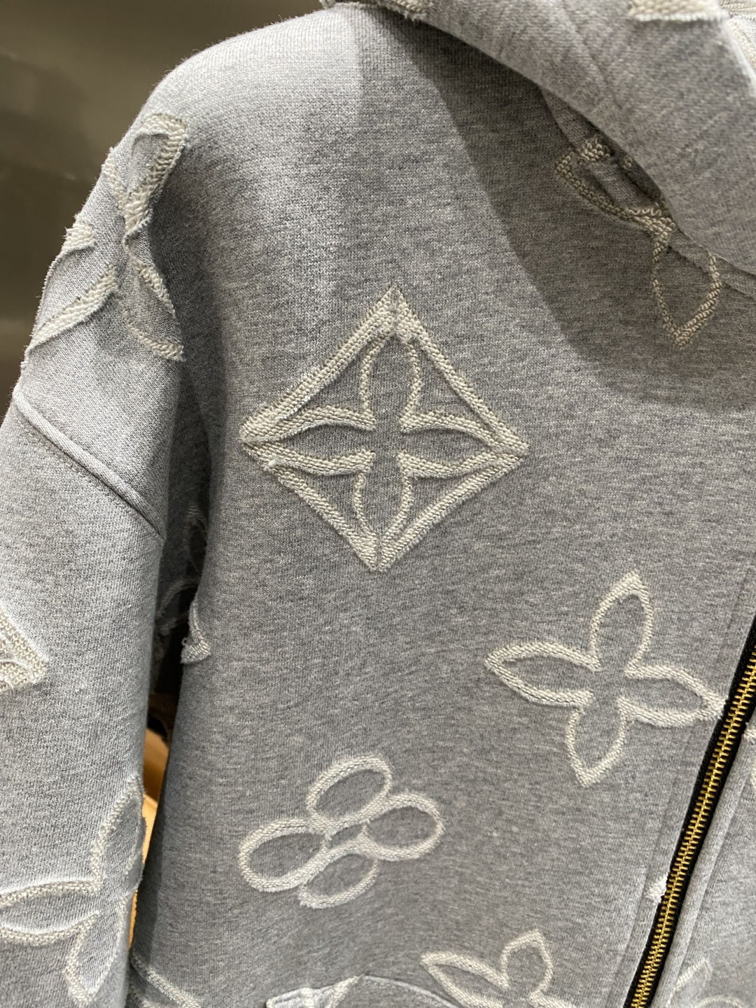 《𝙉𝙚𝙬🤍🖤驴家》2025ss秋冬最新款专柜同款首发！高端时尚休闲开衫外套超正版型上身瞬间变欧巴！简约时