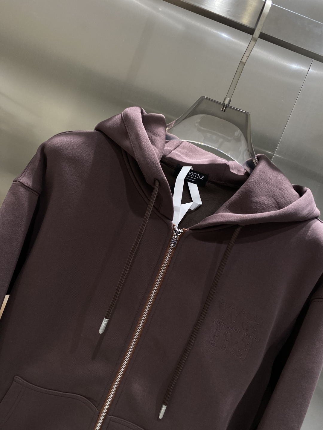 《𝙉𝙚𝙬🤍🖤亚历山家》2025ss秋冬最新款专柜同款首发！高端时尚休闲开衫外套超正版型上身瞬间变欧巴！简