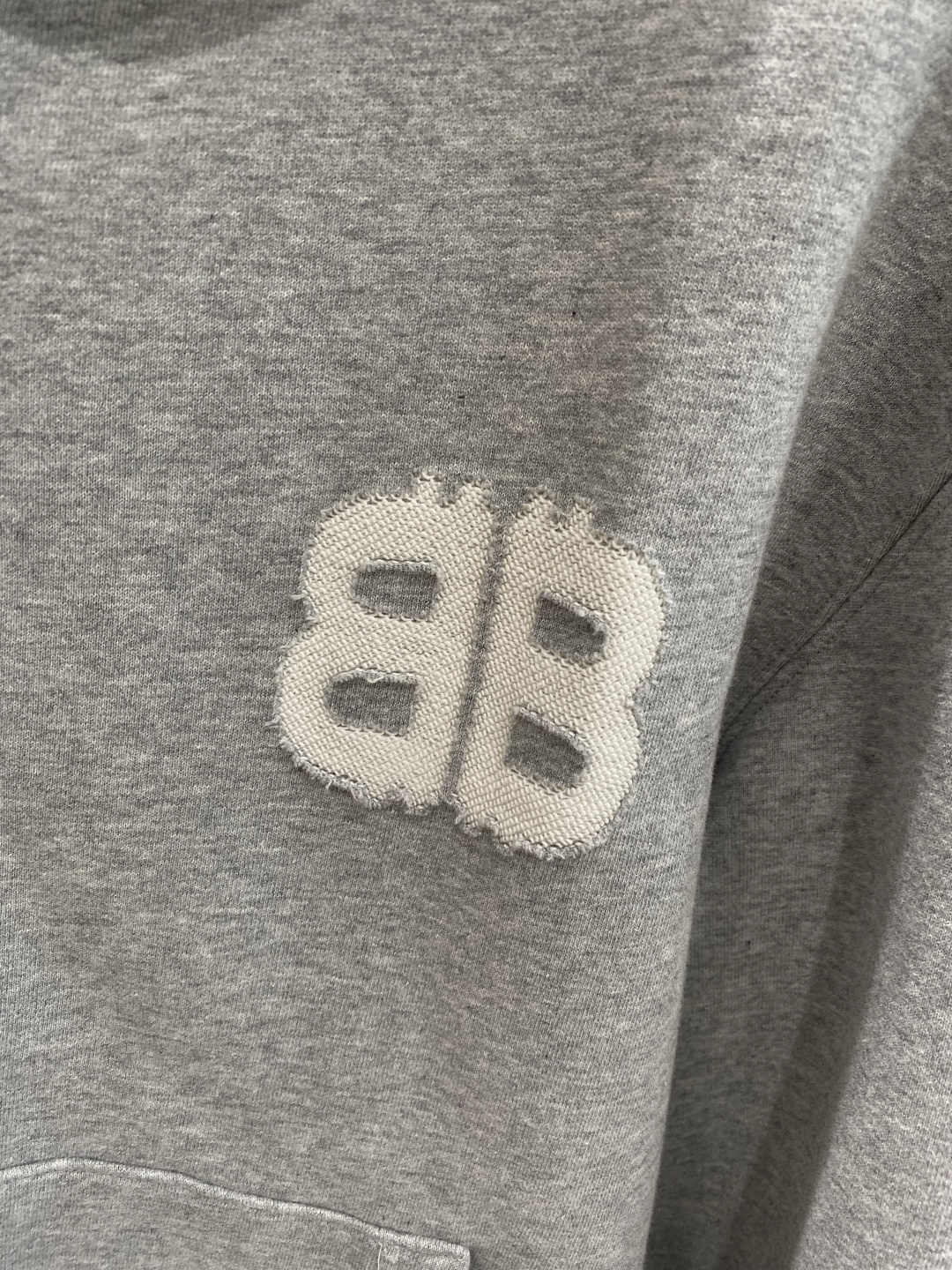 《𝙉𝙚𝙬🤍🖤亚历山家》2025ss秋冬最新款专柜同款首发！高端时尚休闲开衫外套超正版型上身瞬间变欧巴！简