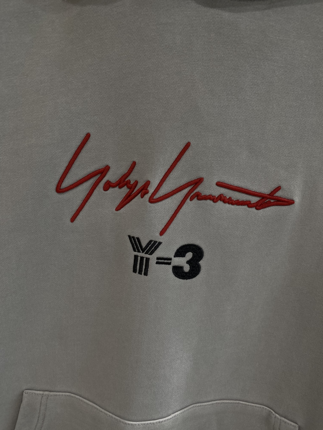 《𝙉𝙚𝙬🤍🖤Y3家》2025最新款卫衣，独家发售！原版复刻，独家设计，超强工艺！极其奢华！版型超赞！尺码