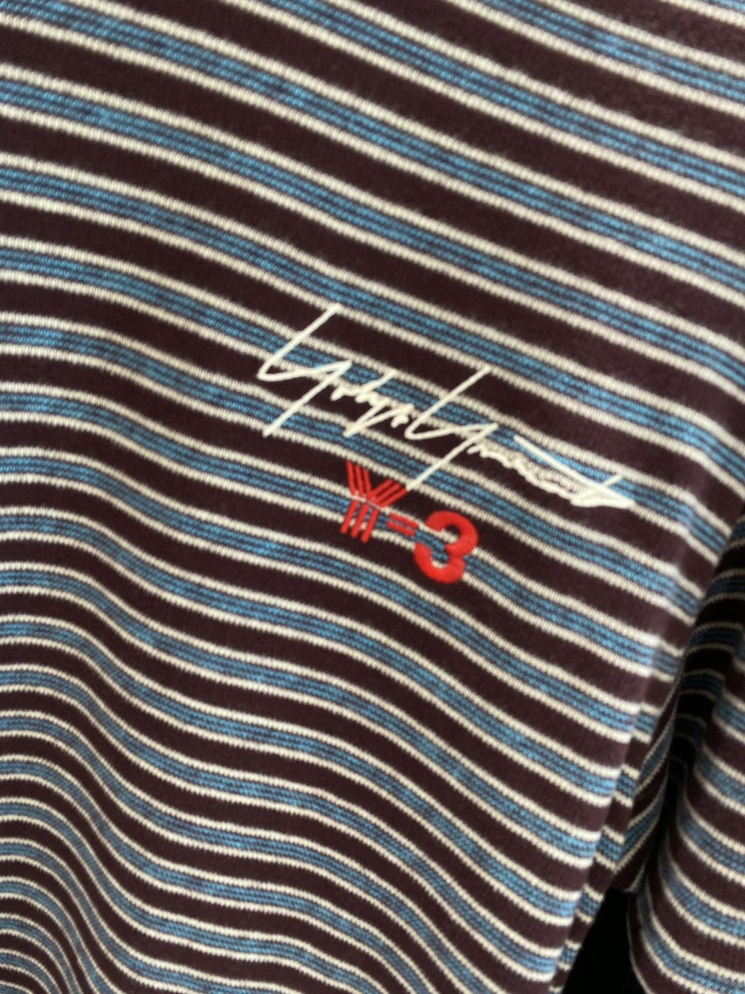 《𝙉𝙚𝙬🤍🖤Y3家》2025秋冬专柜新款 时尚休闲打底衫长袖T恤，精选进口高密度双面拉架棉面料，精致原版