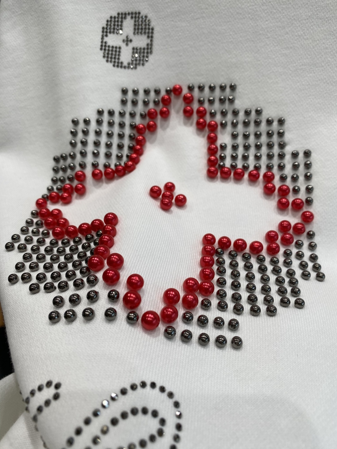 《𝙉𝙚𝙬🤍🖤驴家》2025最新卫衣，独家发售！原版复刻，独家设计，超强工艺！极其奢华！版型超赞！尺码 M