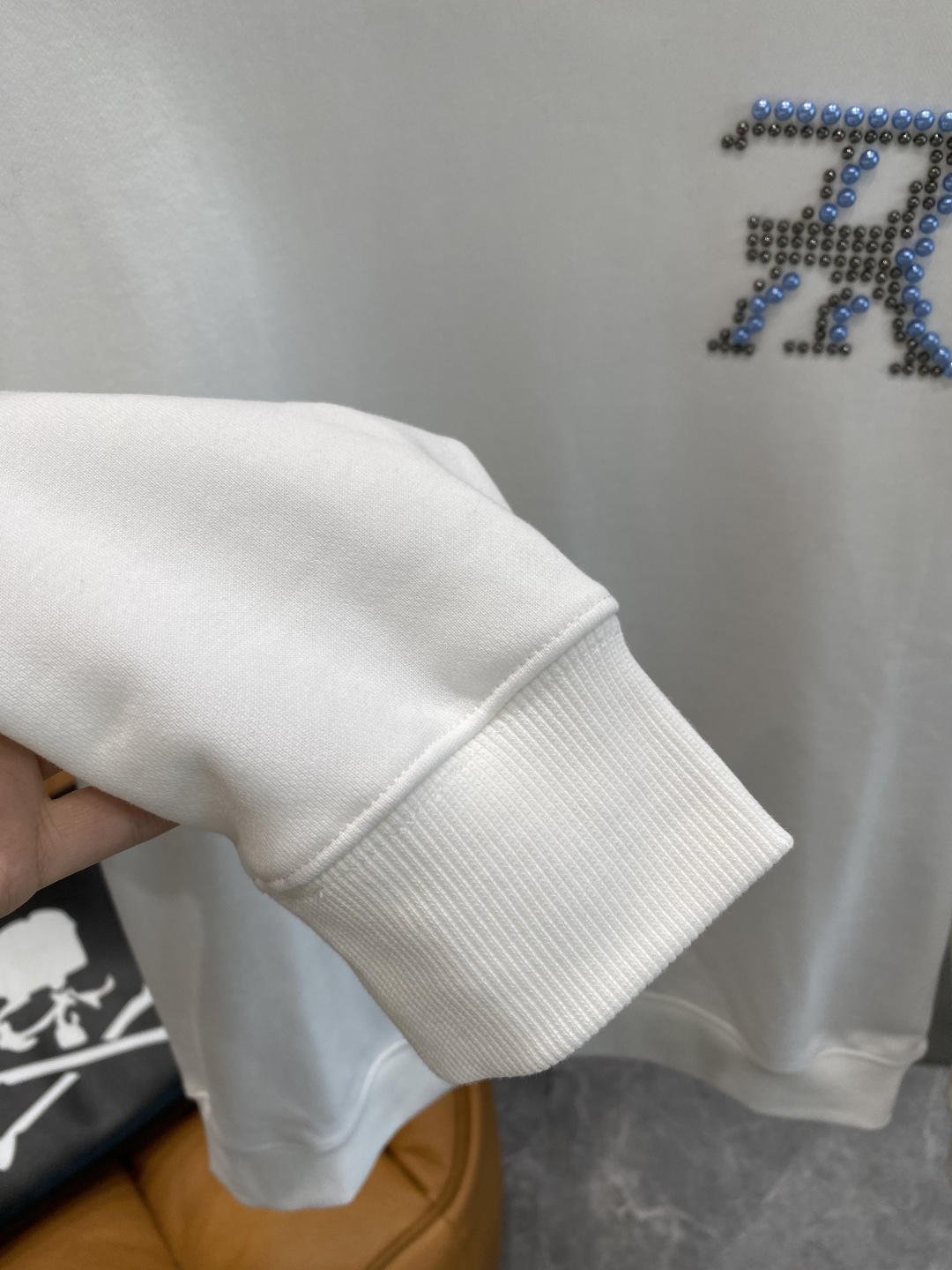 《𝙉𝙚𝙬🤍🖤驴家》2025最新卫衣，独家发售！原版复刻，独家设计，超强工艺！极其奢华！版型超赞！尺码 M