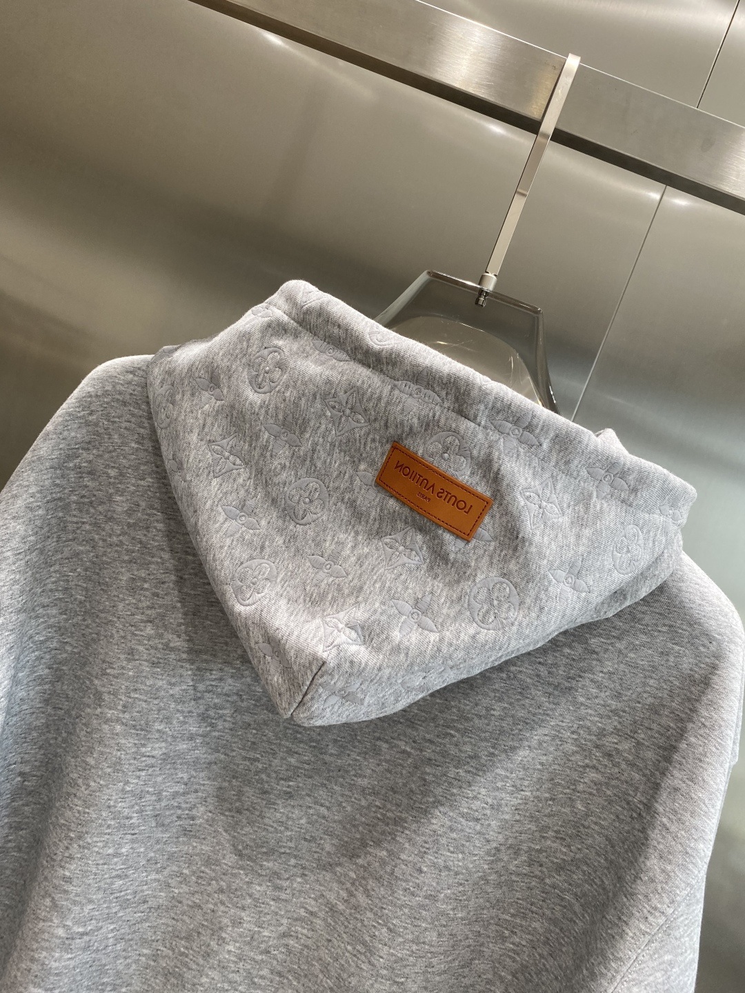 《𝙉𝙚𝙬🤍🖤驴家》2025最新卫衣，独家发售！原版复刻，独家设计，超强工艺！极其奢华！版型超赞！尺码 M