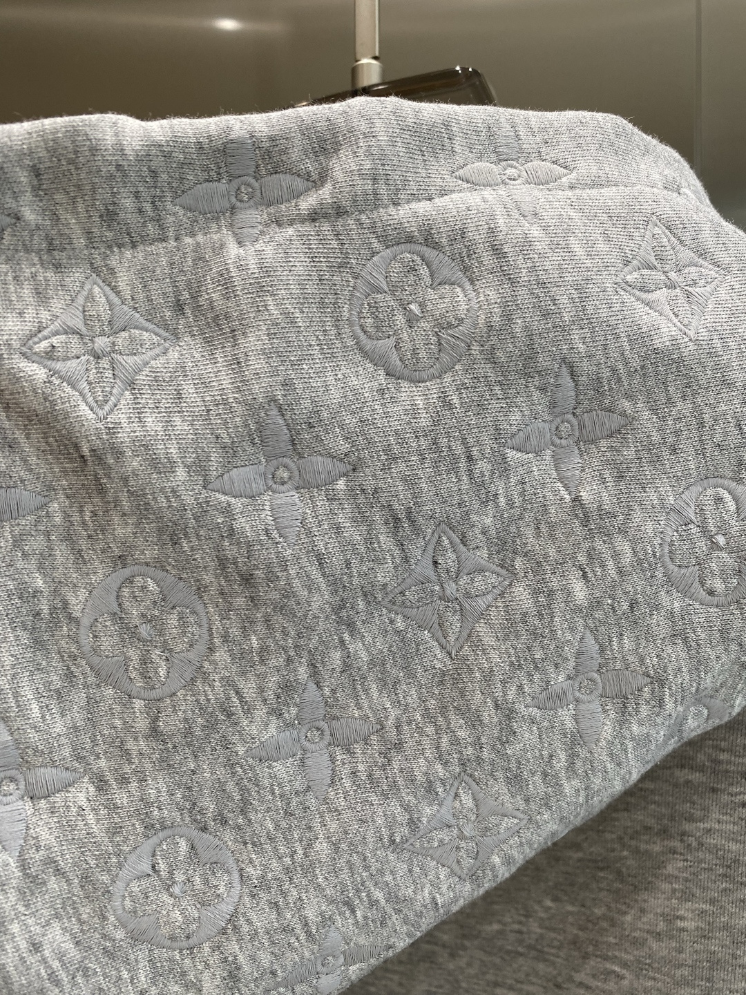 《𝙉𝙚𝙬🤍🖤驴家》2025最新卫衣，独家发售！原版复刻，独家设计，超强工艺！极其奢华！版型超赞！尺码 M