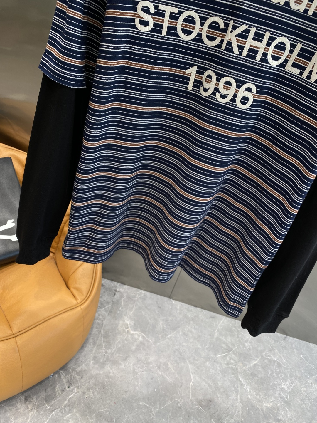 《𝙉𝙚𝙬🤍🖤Acne家》2025秋冬专柜新款 时尚休闲打底衫长袖T恤，精选进口高密度双面拉架棉面料，精致