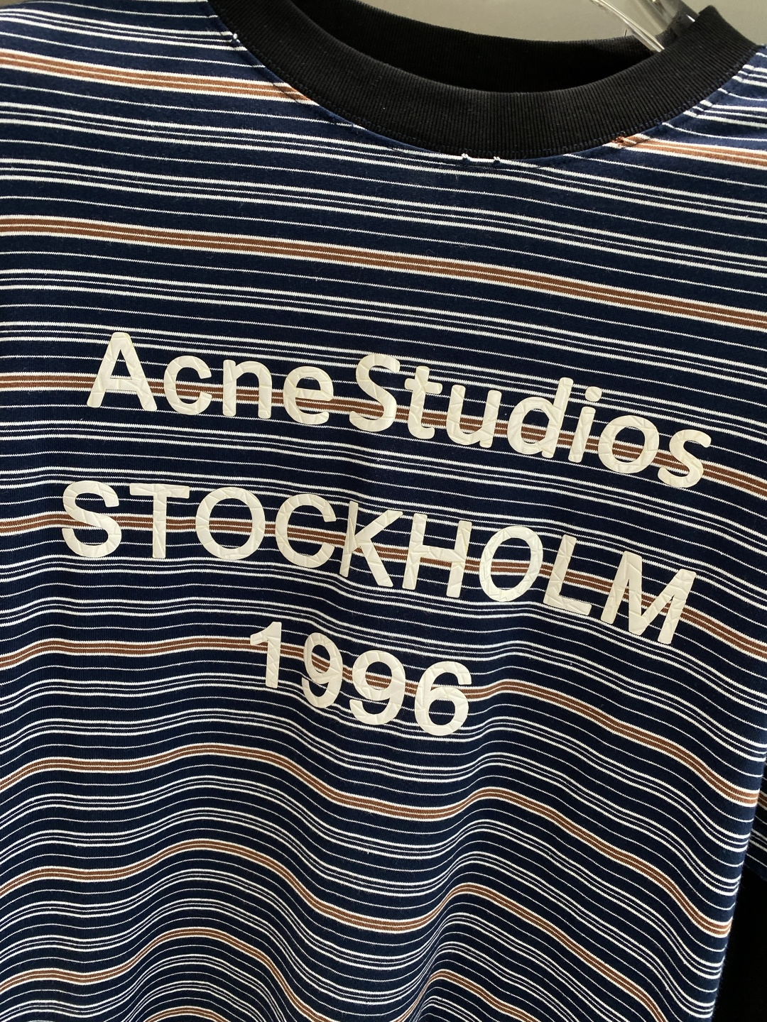 《𝙉𝙚𝙬🤍🖤Acne家》2025秋冬专柜新款 时尚休闲打底衫长袖T恤，精选进口高密度双面拉架棉面料，精致
