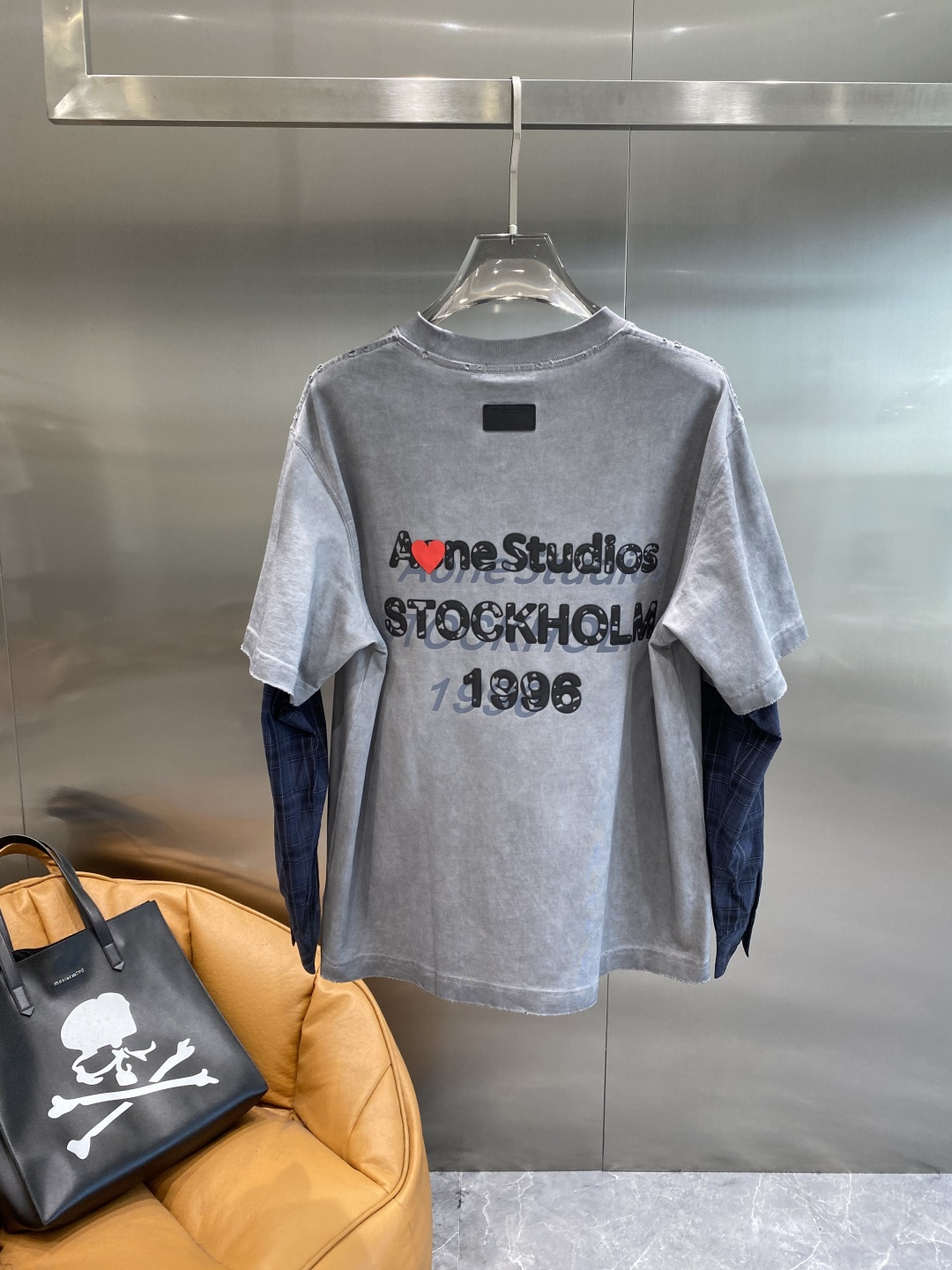 《𝙉𝙚𝙬🤍🖤Acne家》2025ss长袖t恤 定制全棉双纱紧密爽滑面料，布面干净，布纹清晰，手感非常细腻