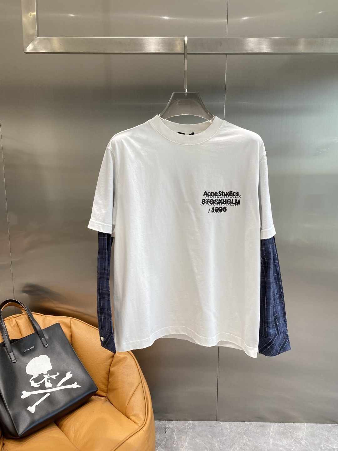 《𝙉𝙚𝙬🤍🖤Acne家》2025ss长袖t恤 定制全棉双纱紧密爽滑面料，布面干净，布纹清晰，手感非常细腻