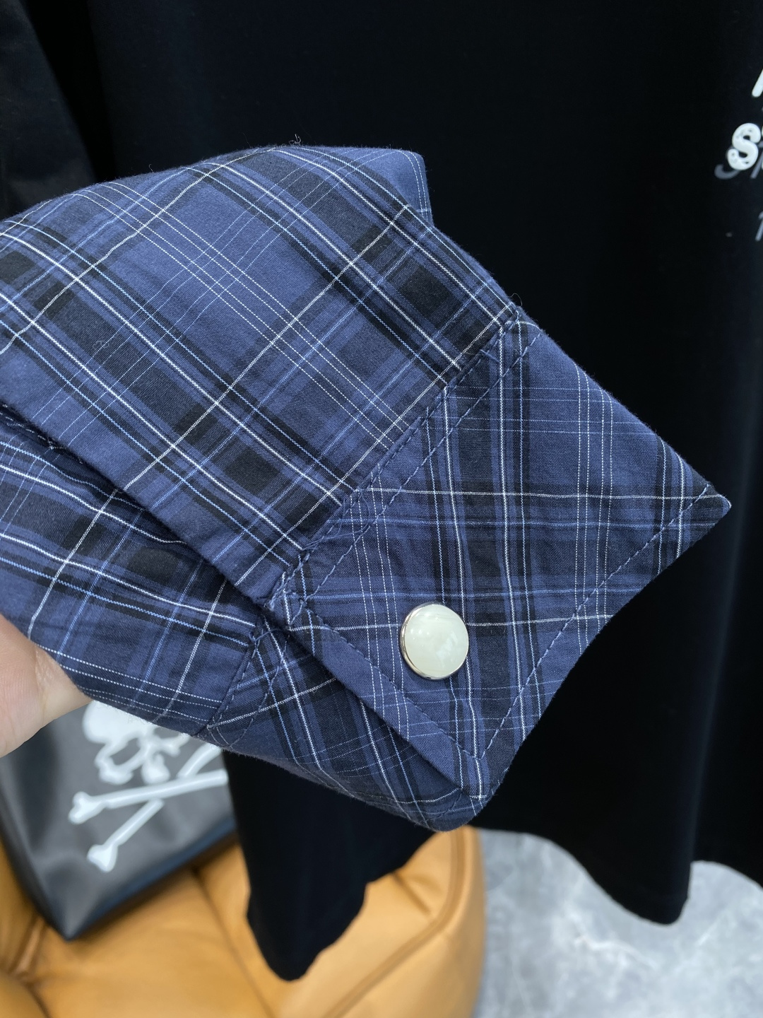 《𝙉𝙚𝙬🤍🖤Acne家》2025ss长袖t恤 定制全棉双纱紧密爽滑面料，布面干净，布纹清晰，手感非常细腻