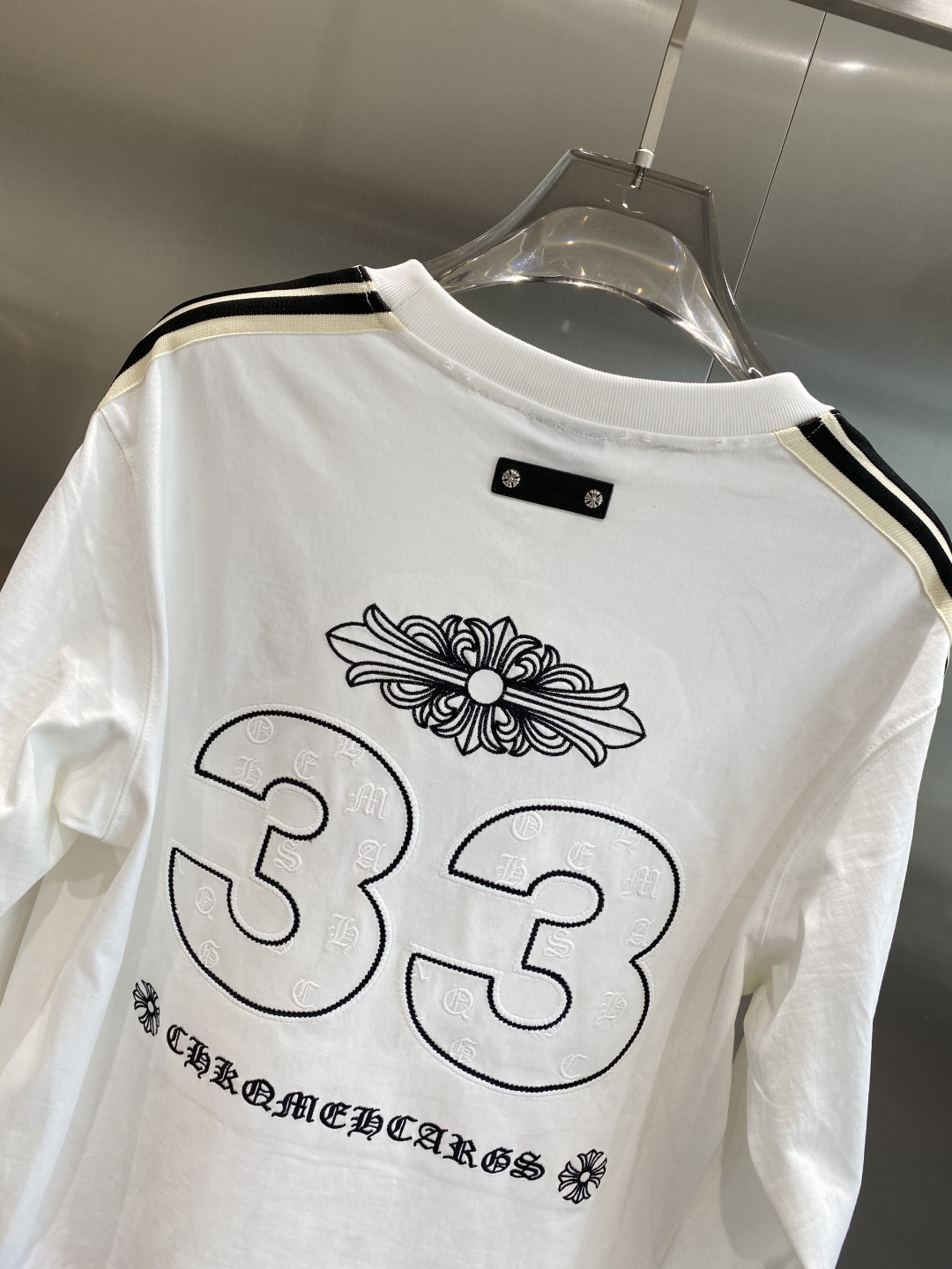 《𝙉𝙚𝙬🤍🖤克家》2025ss长袖t恤 定制全棉双纱紧密爽滑面料，布面干净，布纹清晰，手感非常细腻 紧实