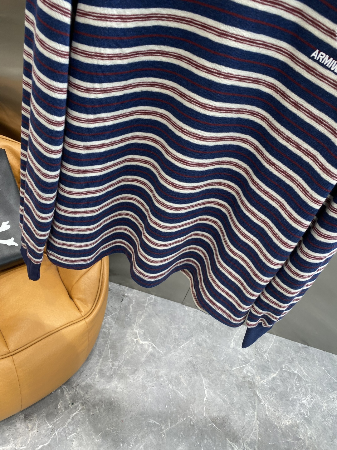 《𝙉𝙚𝙬🤍🖤Play家》2025ss长袖t恤 定制全棉双纱紧密爽滑面料，布面干净，布纹清晰，手感非常细腻