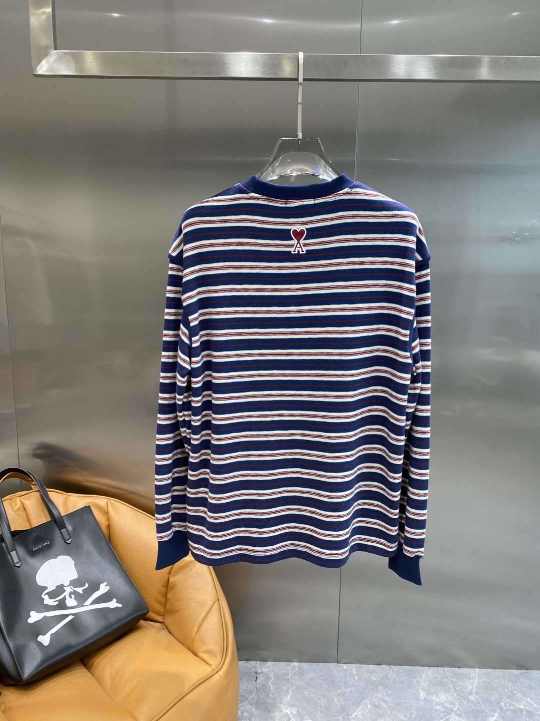 《𝙉𝙚𝙬🤍🖤Play家》2025ss长袖t恤 定制全棉双纱紧密爽滑面料，布面干净，布纹清晰，手感非常细腻