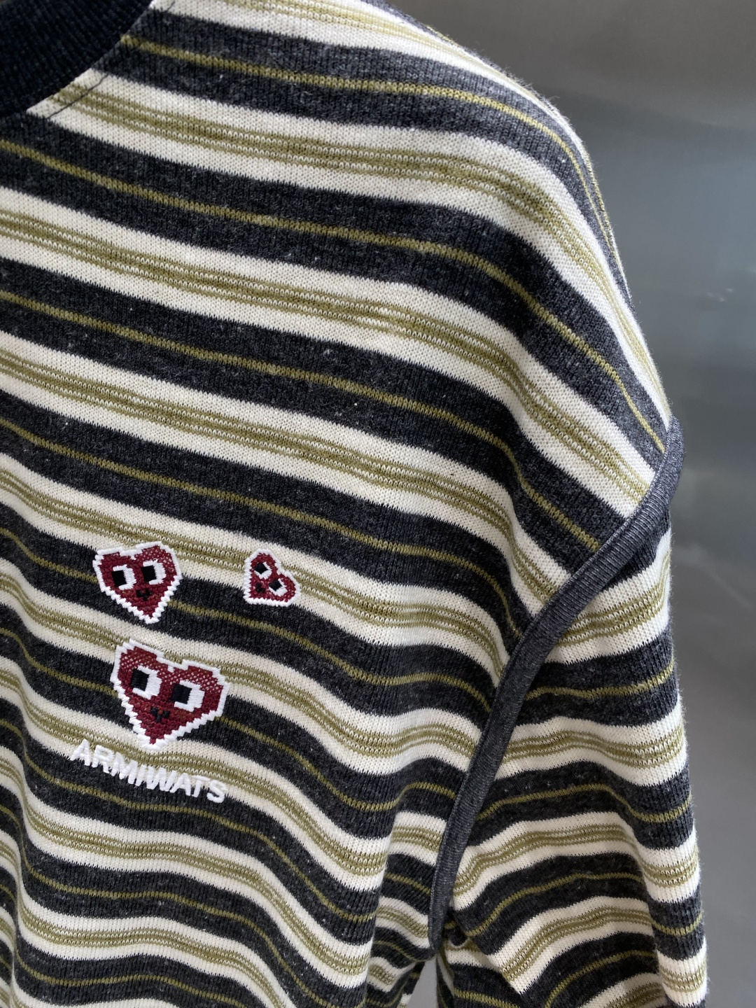 《𝙉𝙚𝙬🤍🖤Play家》2025ss长袖t恤 定制全棉双纱紧密爽滑面料，布面干净，布纹清晰，手感非常细腻