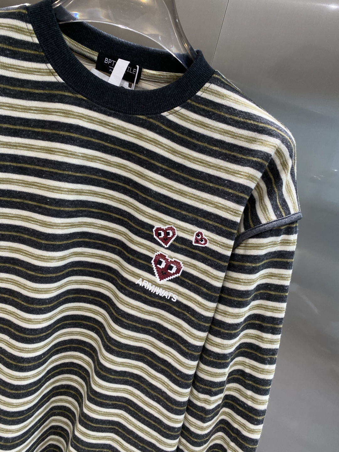 《𝙉𝙚𝙬🤍🖤Play家》2025ss长袖t恤 定制全棉双纱紧密爽滑面料，布面干净，布纹清晰，手感非常细腻