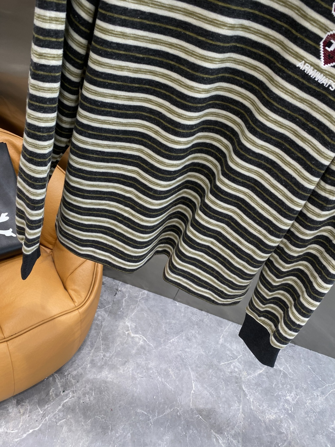 《𝙉𝙚𝙬🤍🖤Play家》2025ss长袖t恤 定制全棉双纱紧密爽滑面料，布面干净，布纹清晰，手感非常细腻