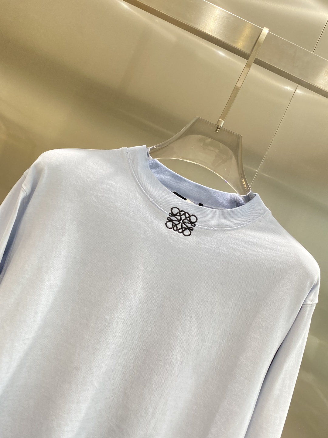 《𝙉𝙚𝙬🤍🖤罗家》2025ss长袖t恤 定制全棉双纱紧密爽滑面料，布面干净，布纹清晰，手感非常细腻 紧实